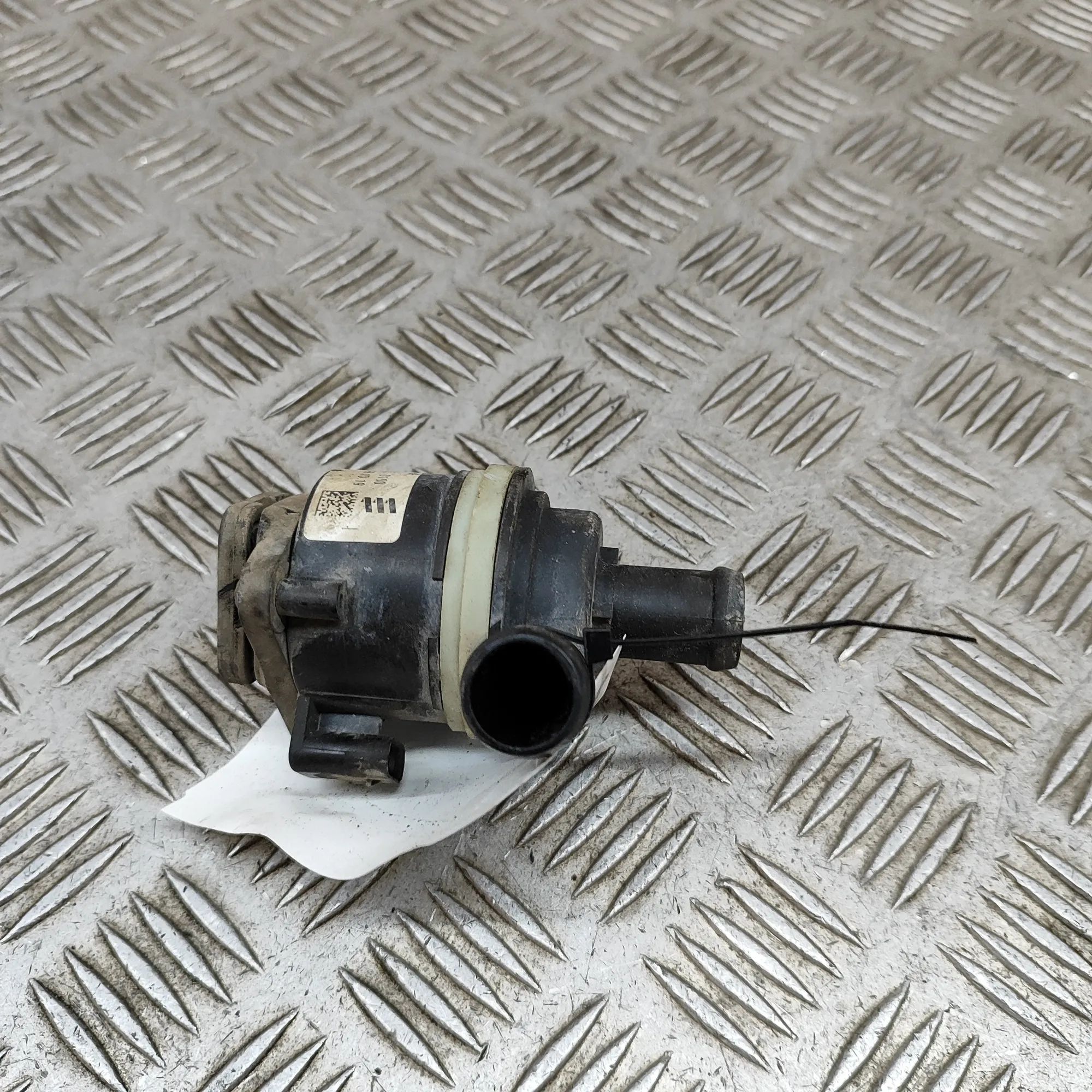 Renault Master Auxiliary Water Pump Auxiliary Water Pump — RENAULT MASTER (III Van ...