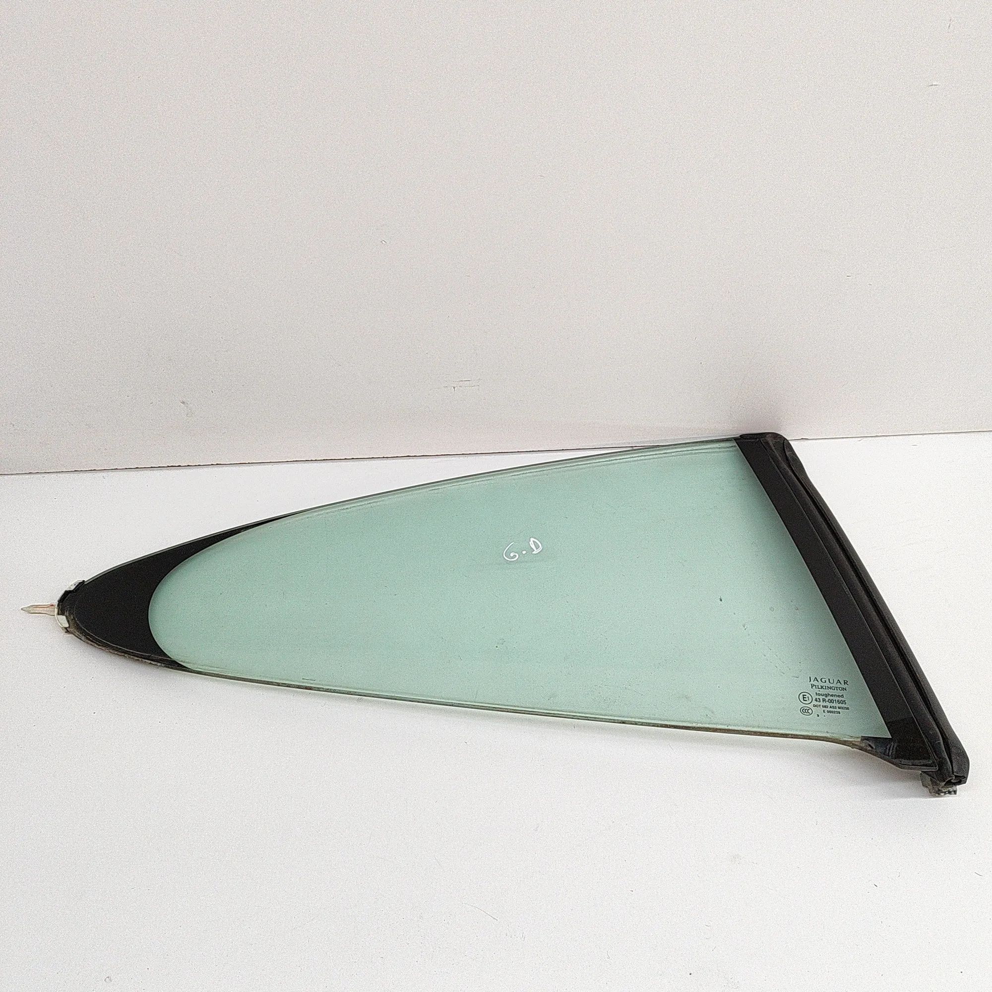 Jaguar XK Rear Right Quarter Window Rear Right Quarter Window — JAGUAR XK (Coupe X1...