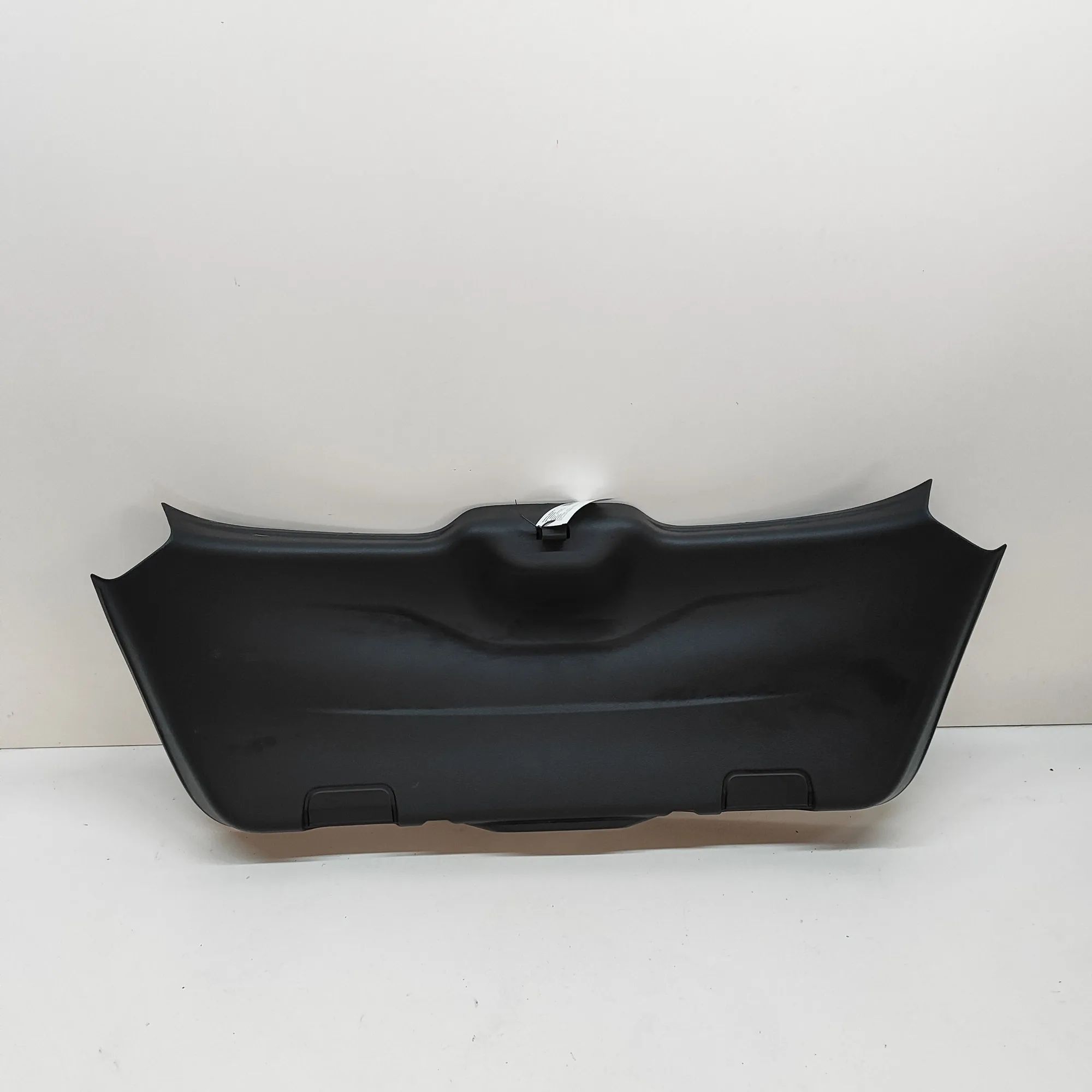Nissan Juke Tailgate Bootlid Cover Trim Tailgate Bootlid Cover Trim — NISSAN JUKE (F16)...