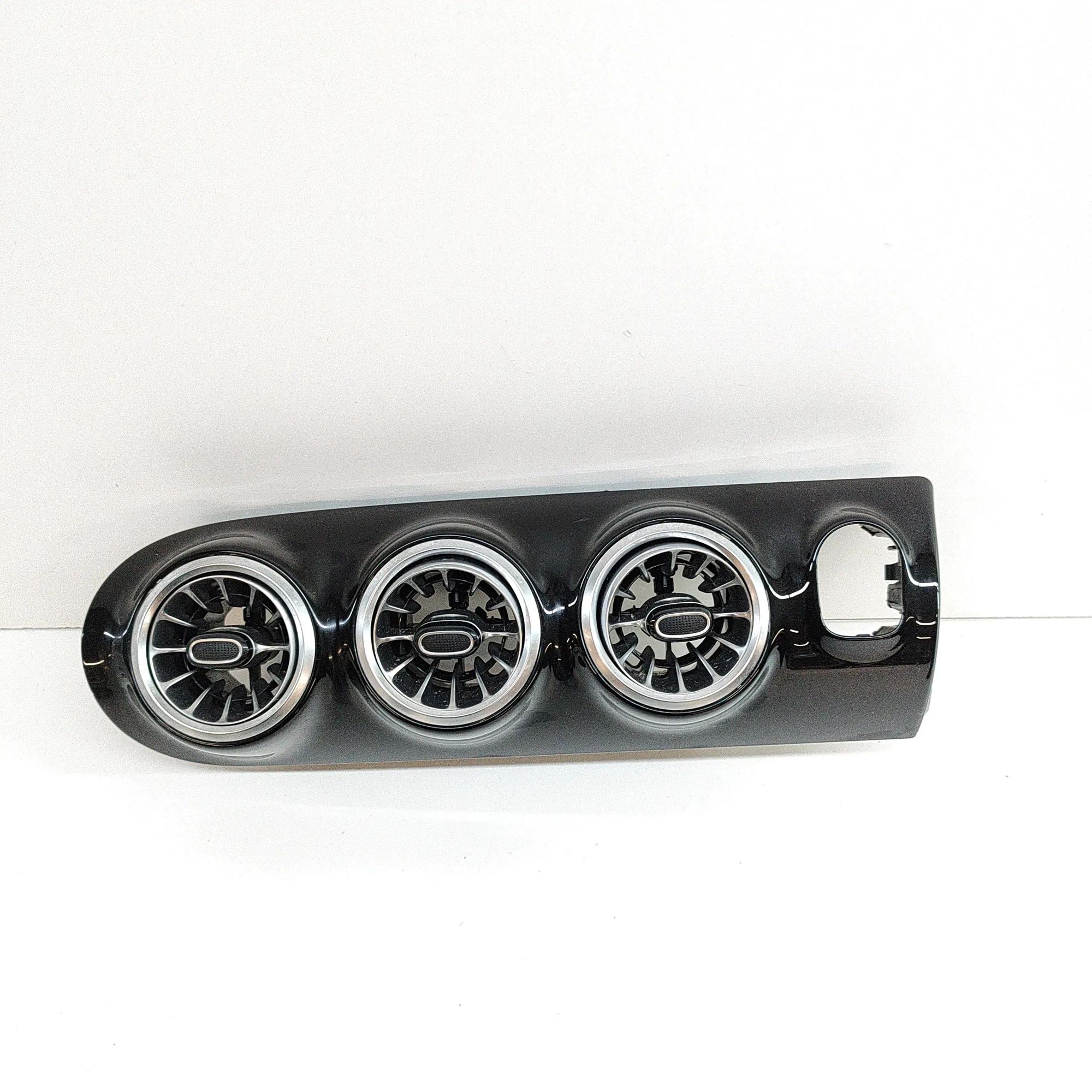 Mercedes-Benz CLA (C118) Dashboard Air Vents