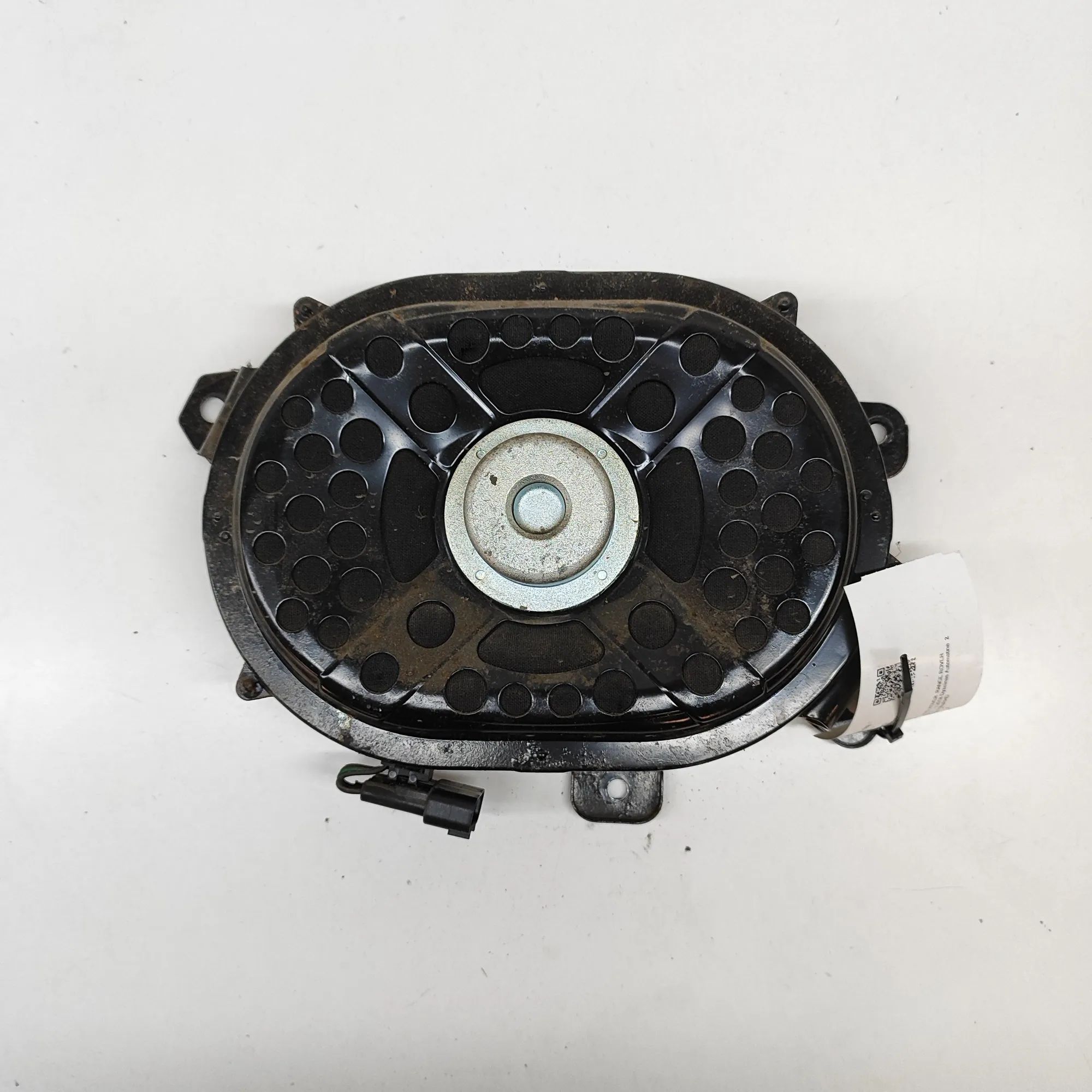 Land Rover Range Rover Velar Subwoofer Subwoofer — LAND ROVER RANGE ROVER VELAR (L560)...