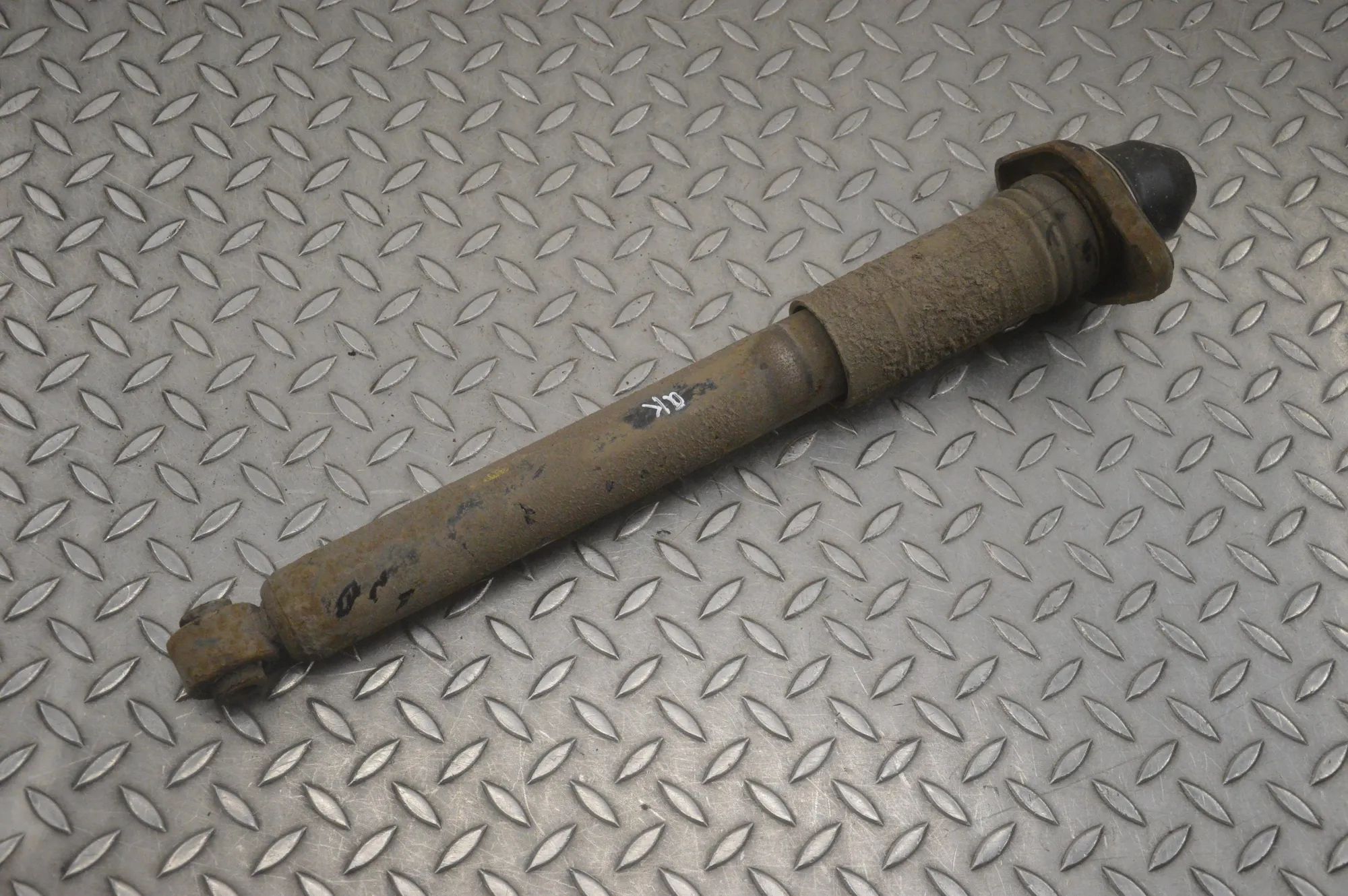 Infiniti FX / QX70 (S51) Shock absorber — rear left Shock absorber — rear left — INFINITI FX (2008-...
