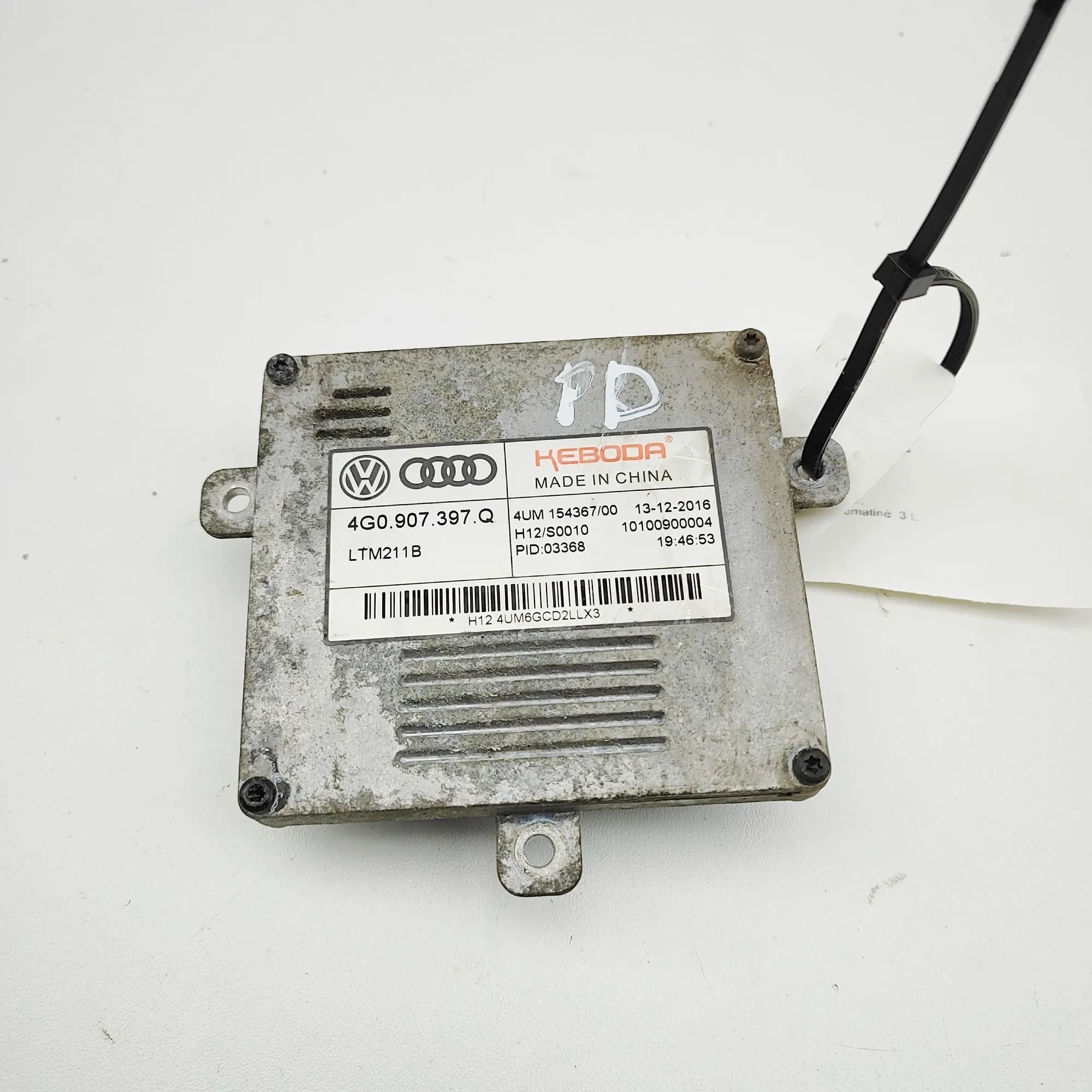 Audi A6 (C7) LED Lights Control Unit LED Lights Control Unit — AUDI A6 (Avant 4G5, C...