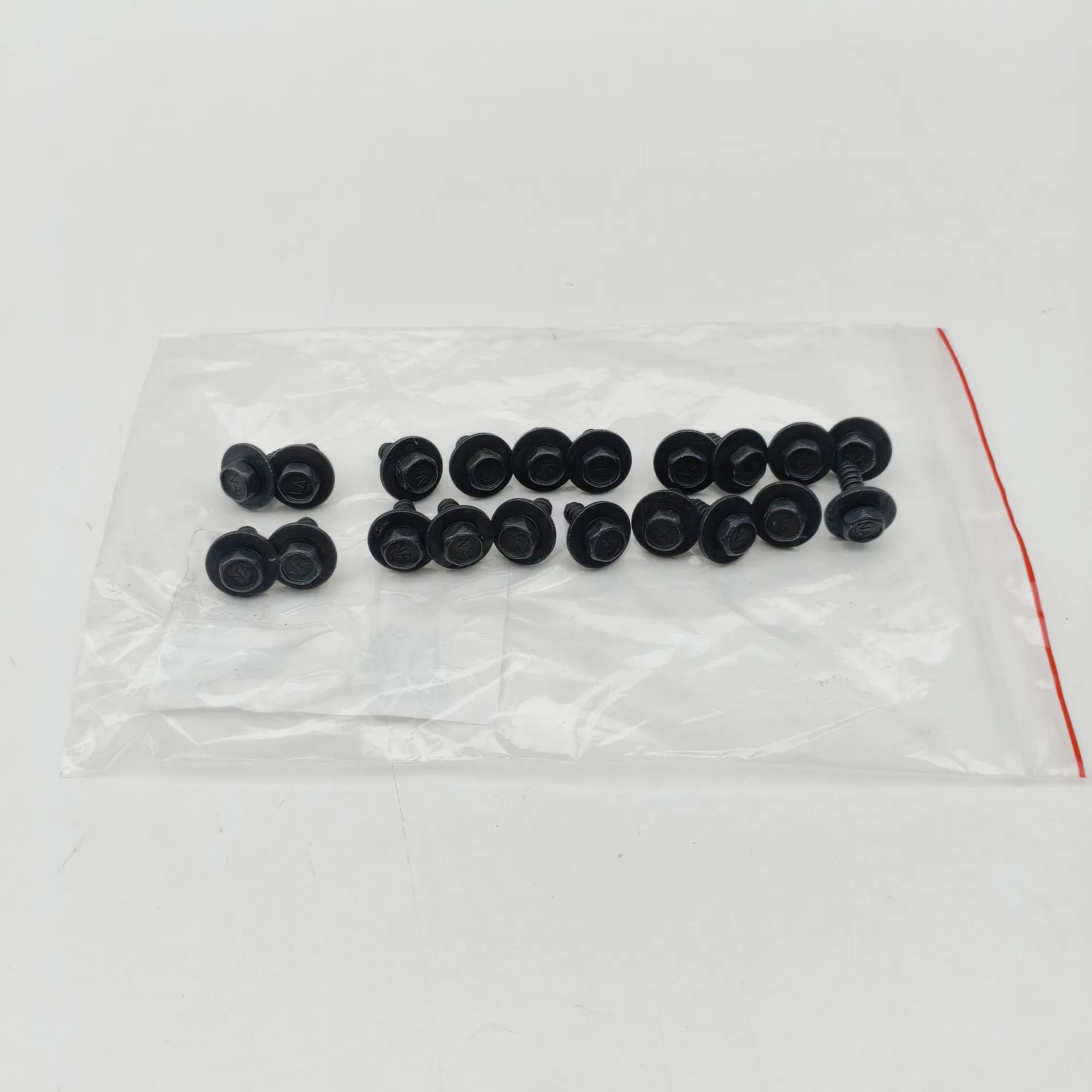 Mercedes-Benz SLK (R171) Bolts Bolts — MERCEDES BENZ SLK (R171) (2004-2011) — ...