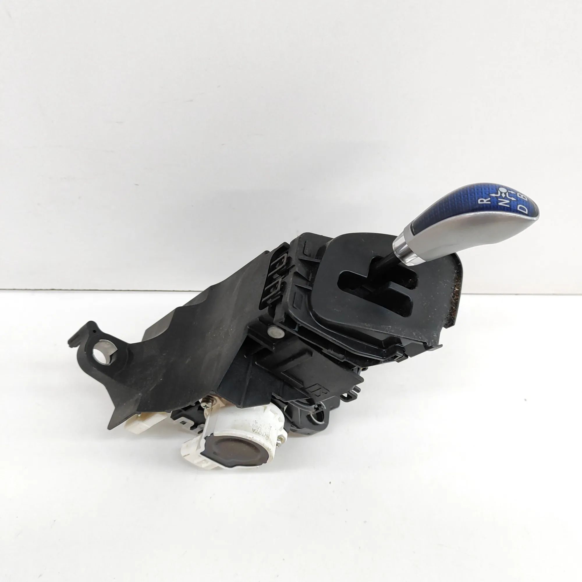Toyota Prius+ Gear Shifting Mechanism Gear Shifting Mechanism — TOYOTA PRIUS (PLUS _W...