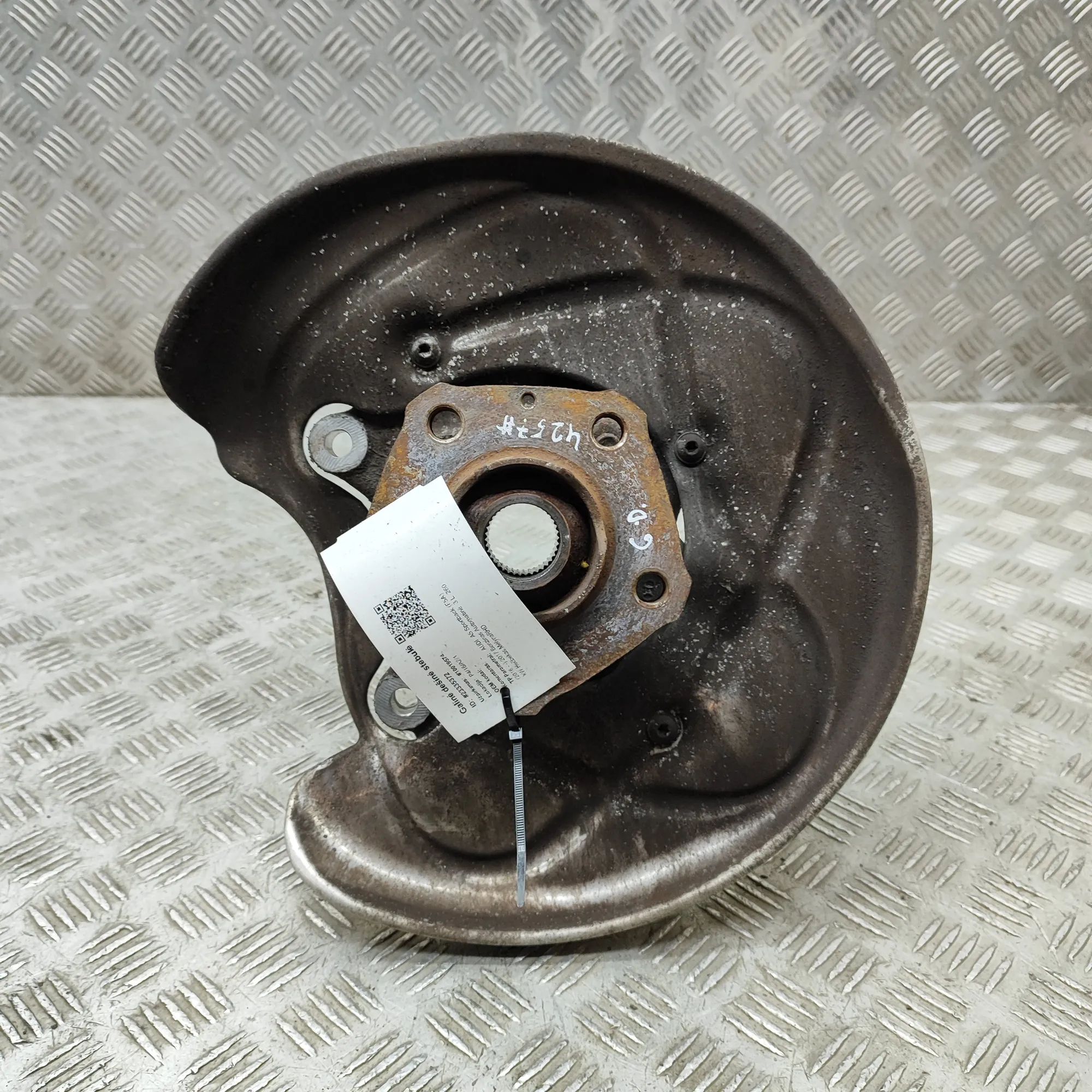 Audi A5 (B9) Rear Right Wheel Hub Rear Right Wheel Hub — AUDI A5 (Sportback F5A) ...