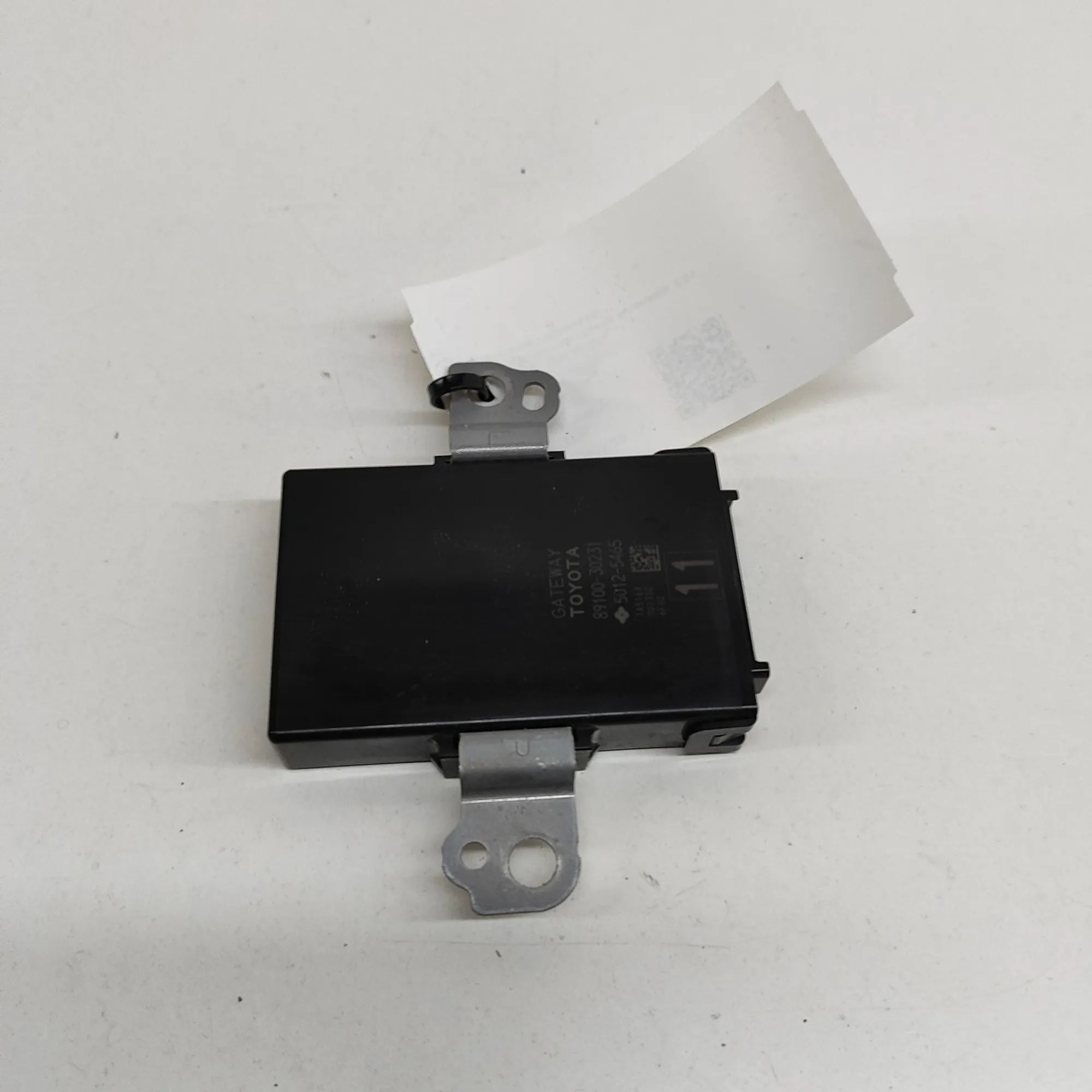 Lexus GS Gateway Control Unit Gateway Control Unit — LEXUS GS (_L1_) (2011-.....