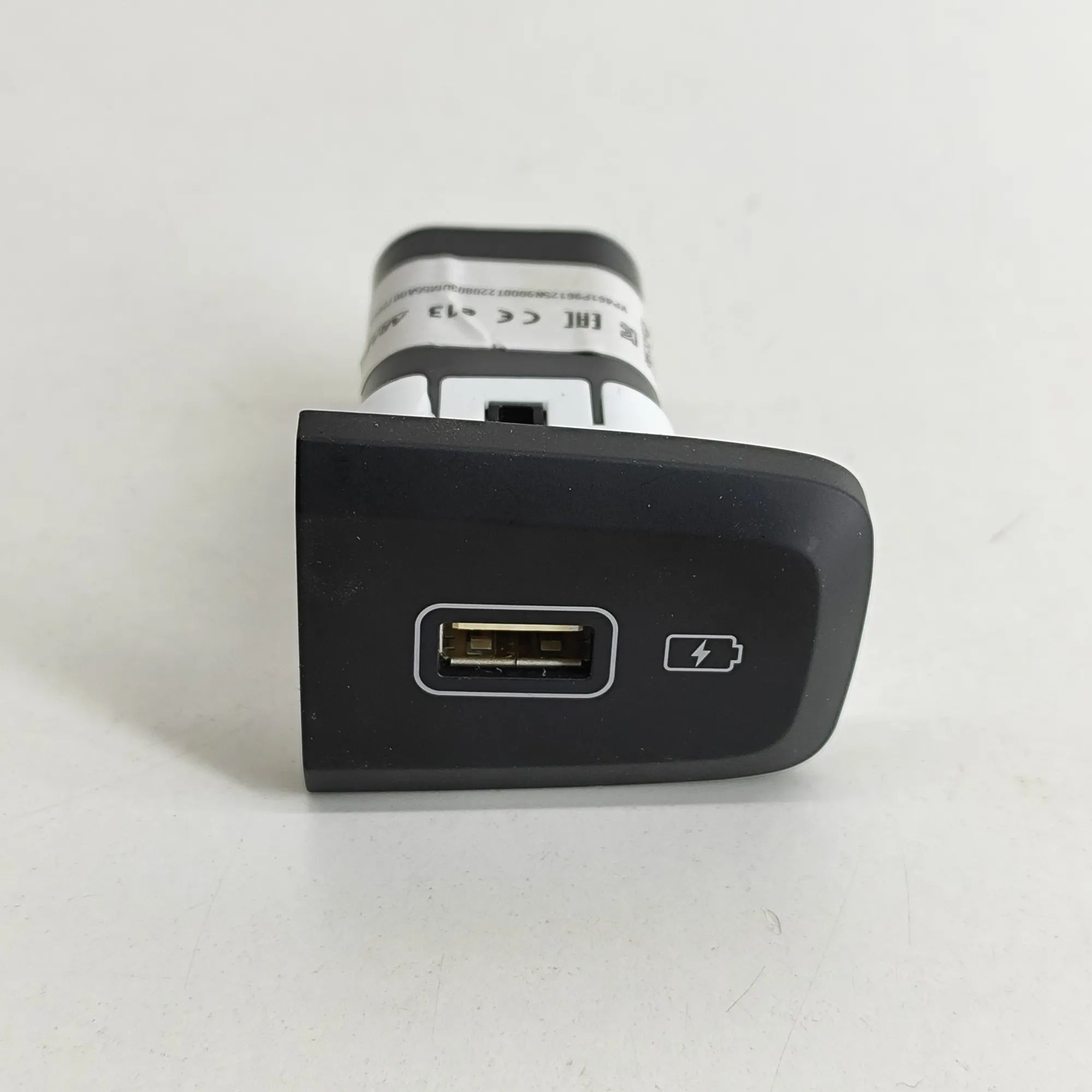 Hyundai Tucson USB USB — HYUNDAI TUCSON (NX4E, NX4A) (2020-...) — ...