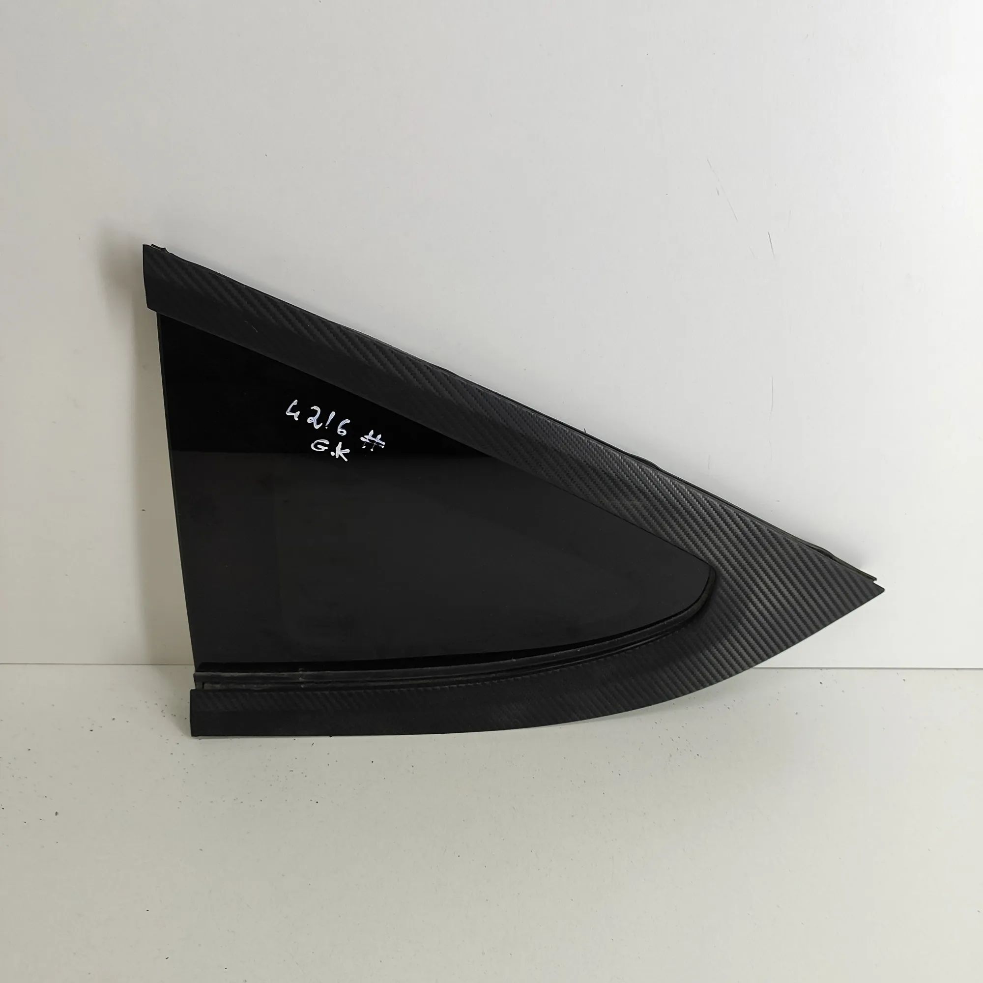 Tesla Model X Rear Left Quarter Window Rear Left Quarter Window — TESLA MODEL X (2013-...