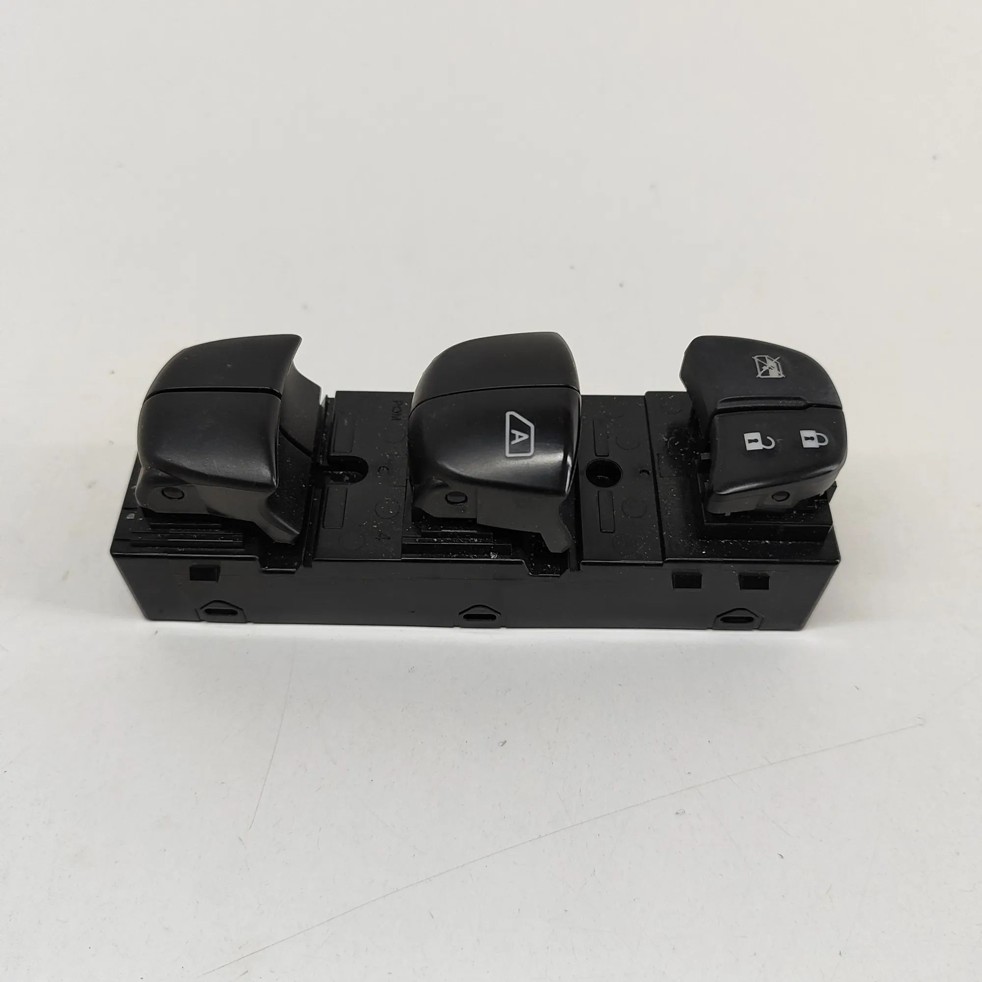 Nissan Juke Door window switch — front right Door window switch — front right — NISSAN JUKE ...