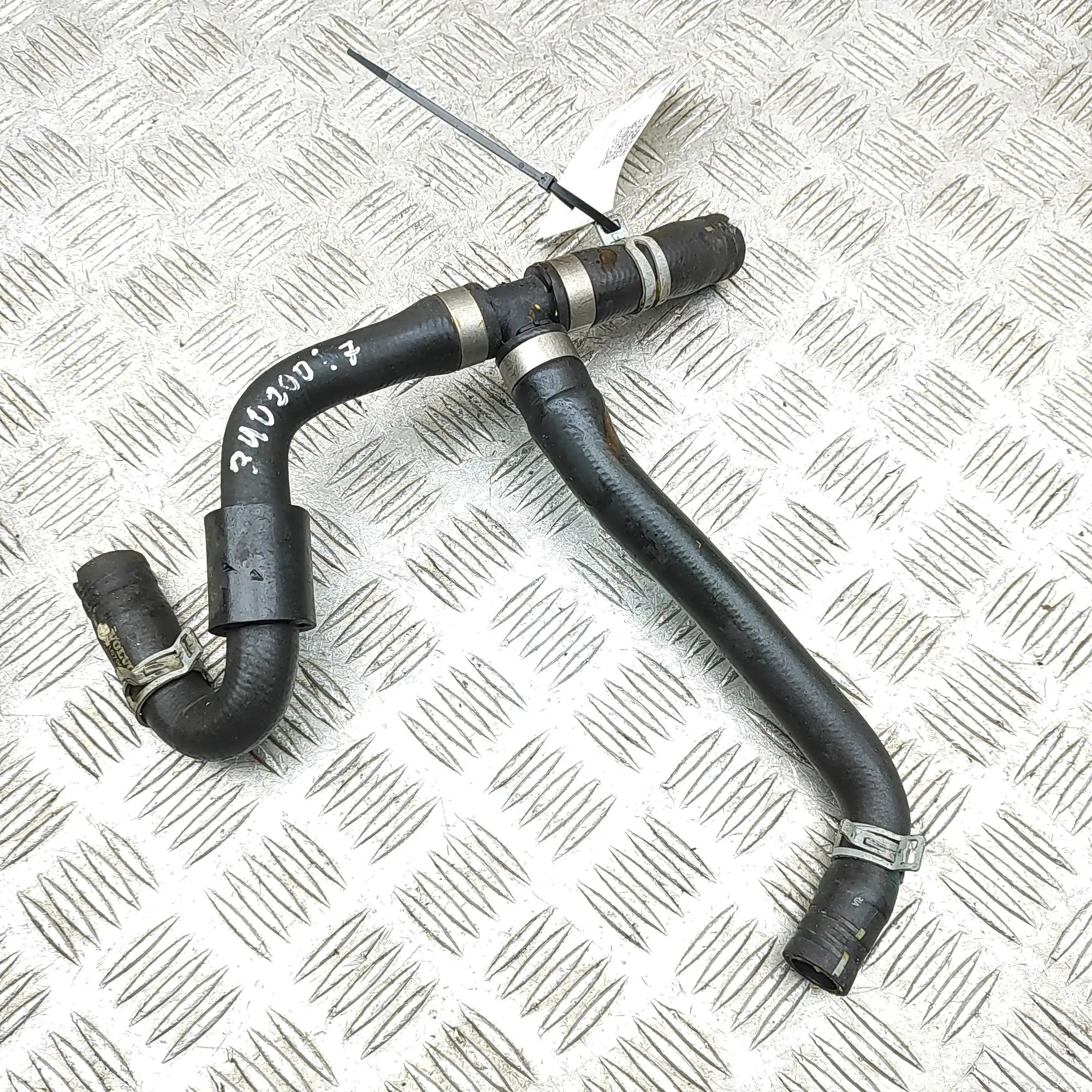 Volvo V60 Coolant hose Coolant hose — VOLVO V60 (II 225, 227) (2018-.....