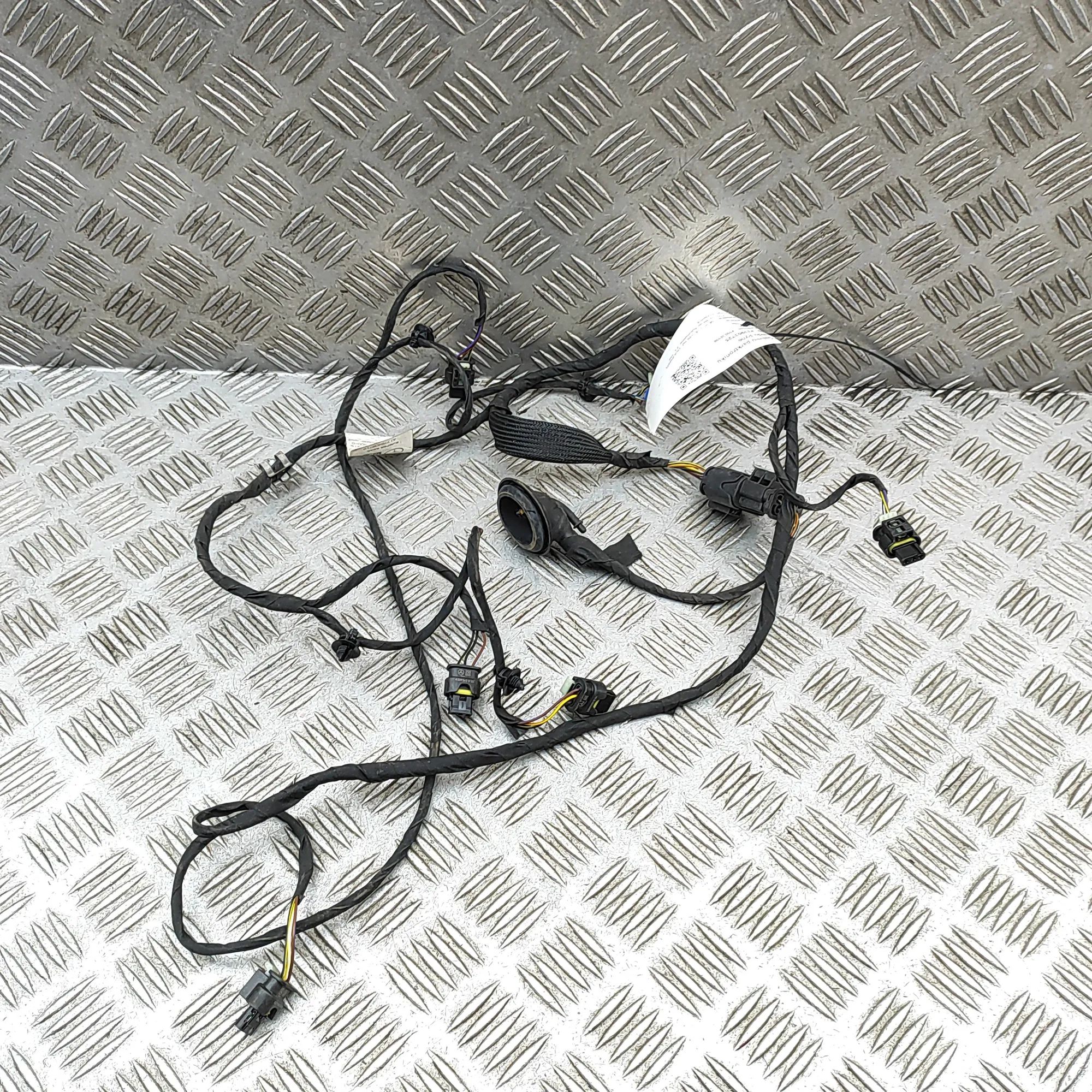 Mercedes-Benz GLA / EQA (H247) Rear Parking Sensor Wiring Loom Rear Parking Sensor Wiring Loom — MERCEDES BENZ...