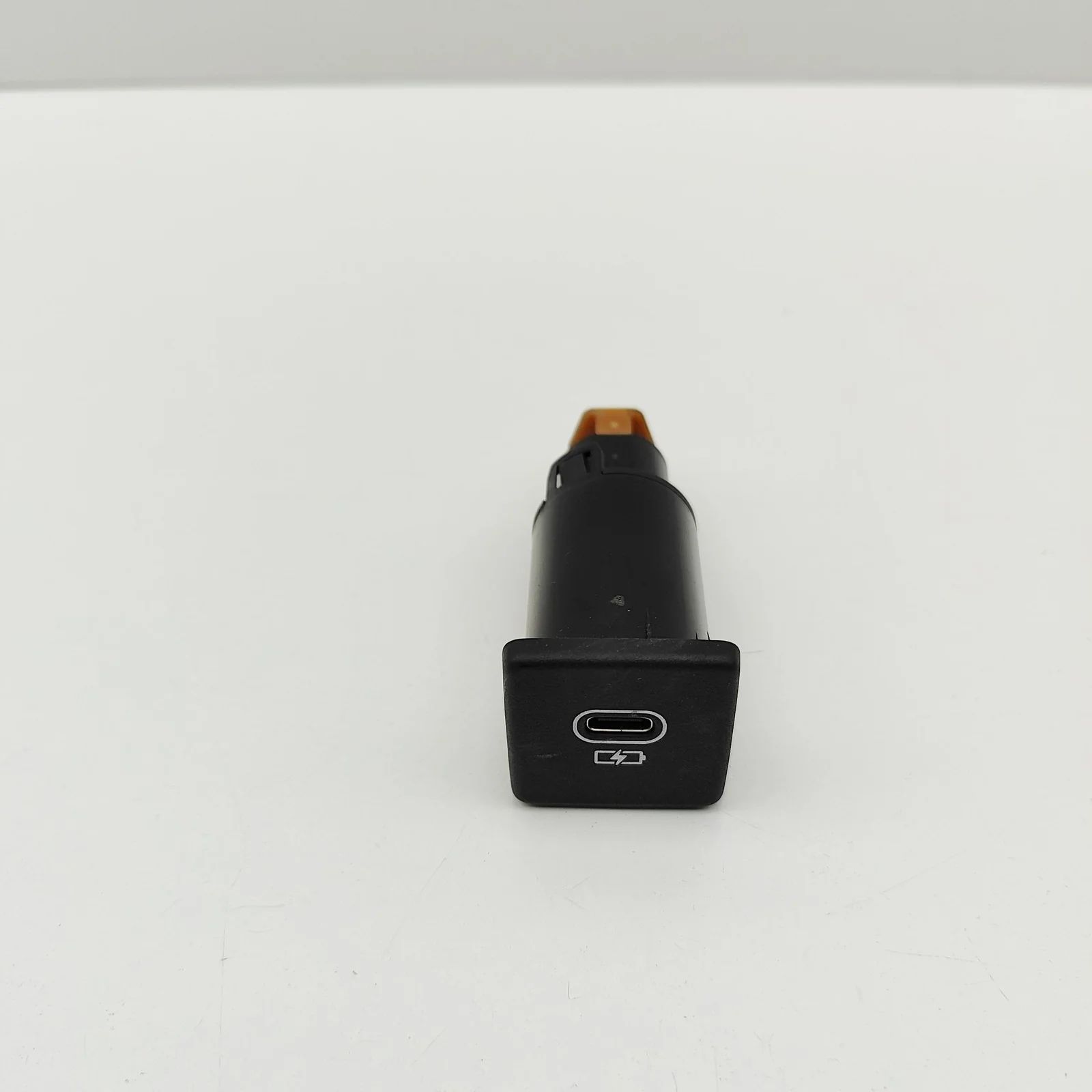 Land Rover Discovery USB USB — LAND ROVER DISCOVERY (V L462) (2016-...) ...