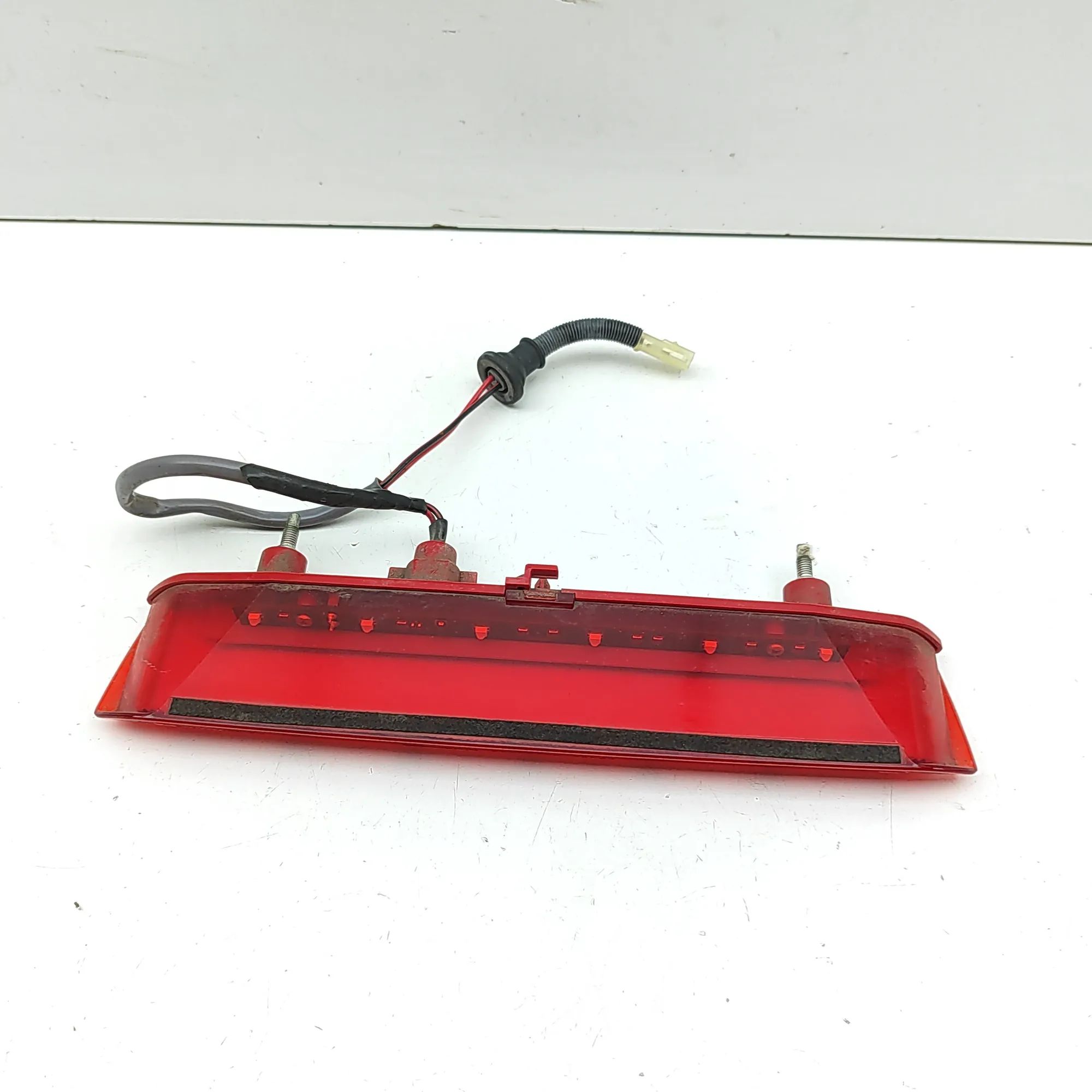 Subaru Outback Rear Third Brake Stop Light Rear Third Brake Stop Light — SUBARU OUTBACK (B...