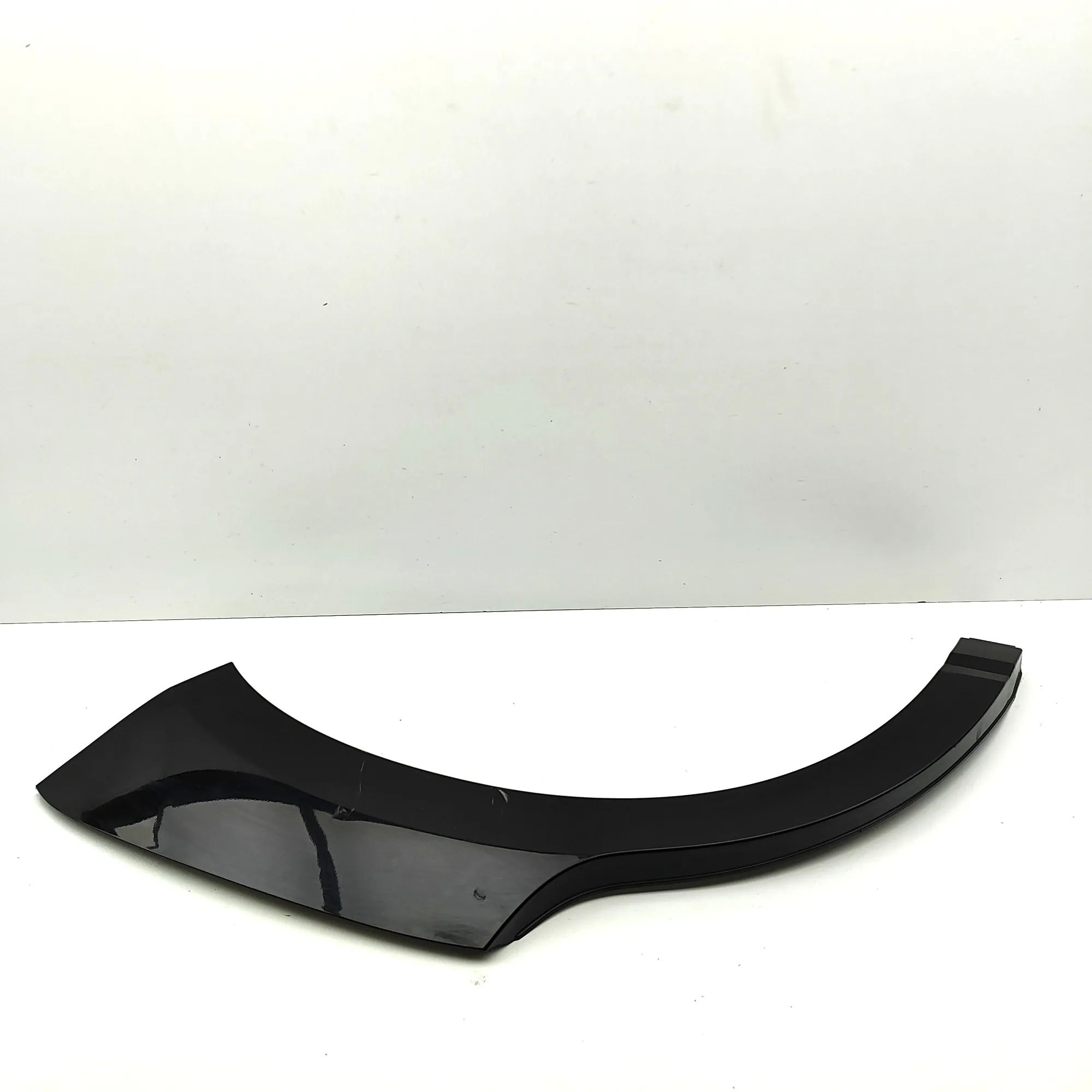 Hyundai Kona Wheel arch trim — rear left Wheel arch trim — rear left — HYUNDAI KONA (201...
