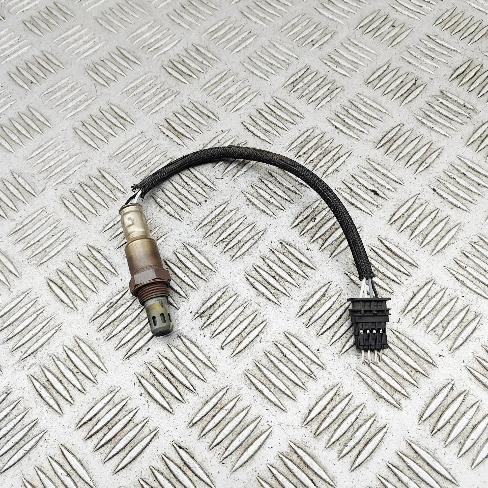 Cadillac Escalade Lambda Oxygen Sensor Lambda Oxygen Sensor — CADILLAC ESCALADE (2014-...
