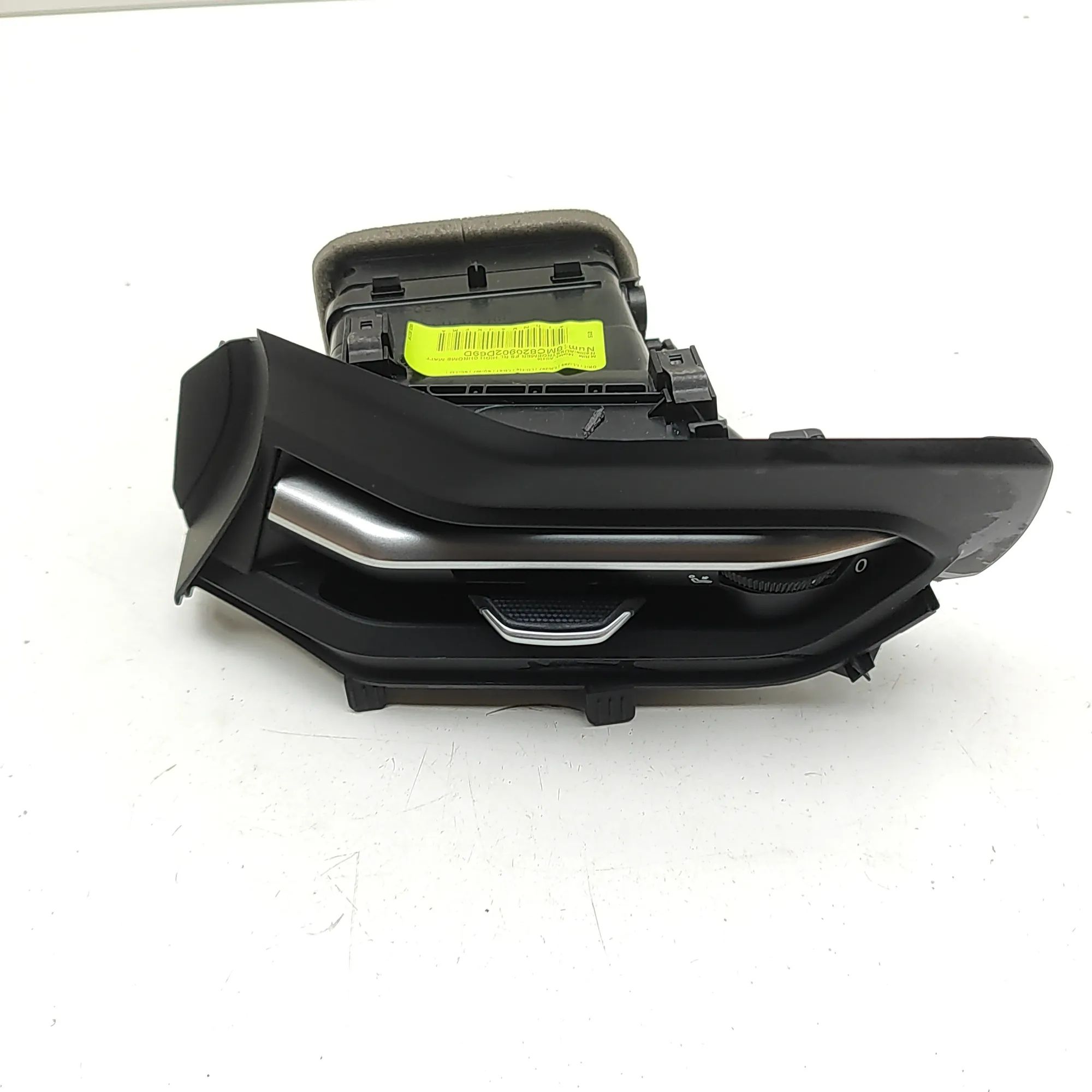 Audi Q5 (GU) Dashboard Air Vents Dashboard Air Vents — AUDI Q5 (GUB) (2025-...) ...