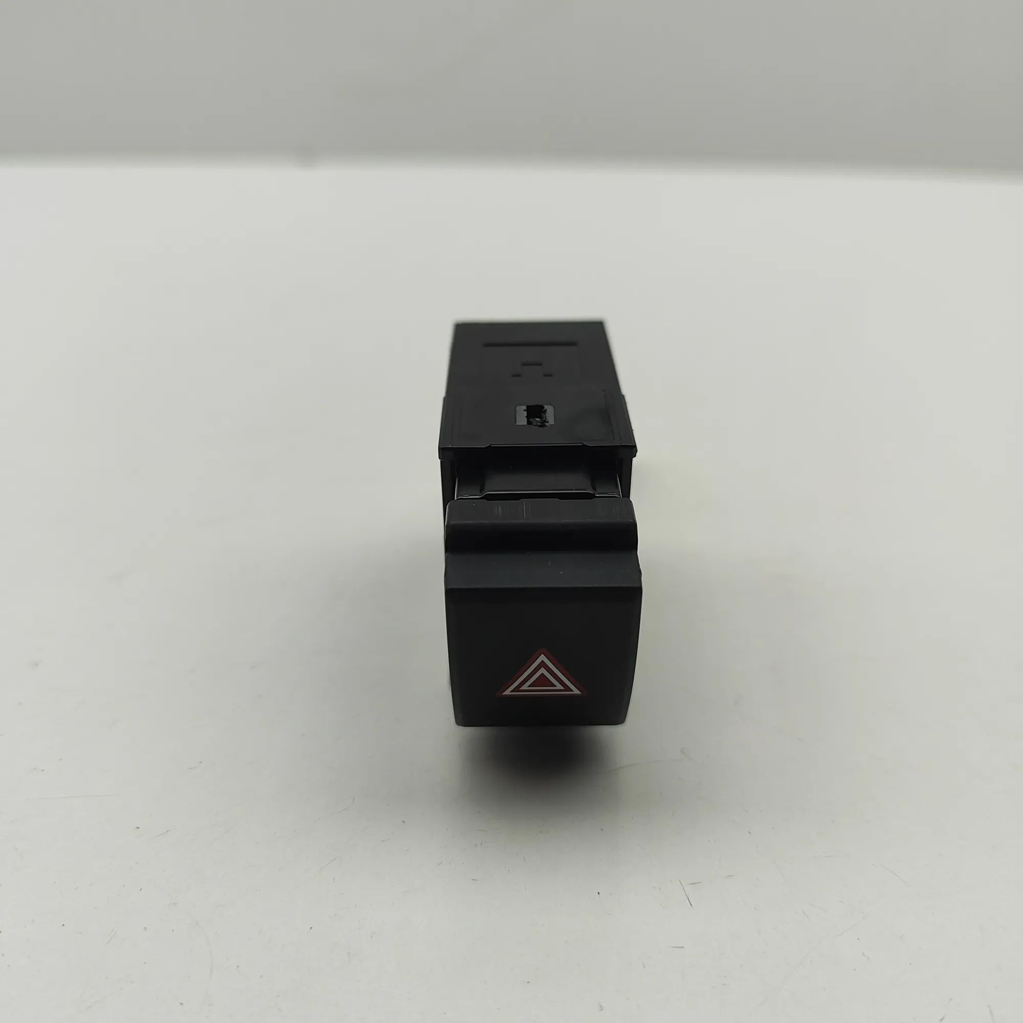 Lexus NX Hazard warning switch Hazard warning switch — LEXUS NX (II _A2_, _H2_...