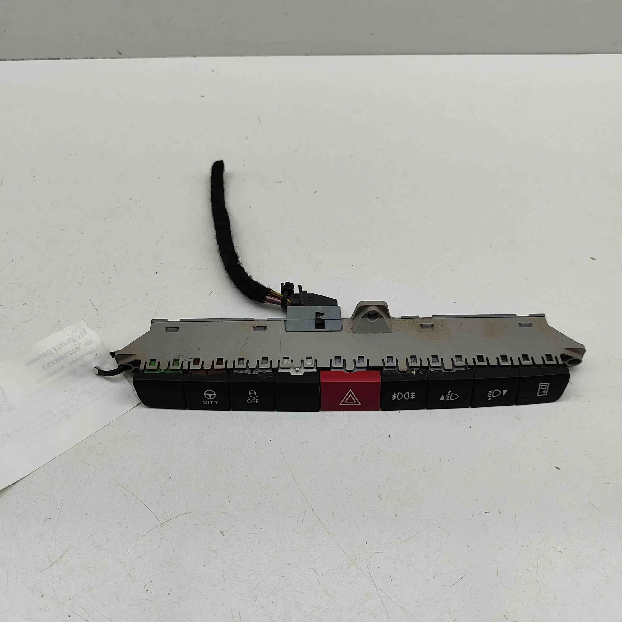 Iveco Daily Button Switch Panel Button Switch Panel — IVECO DAILY (VI Flatbed) ...