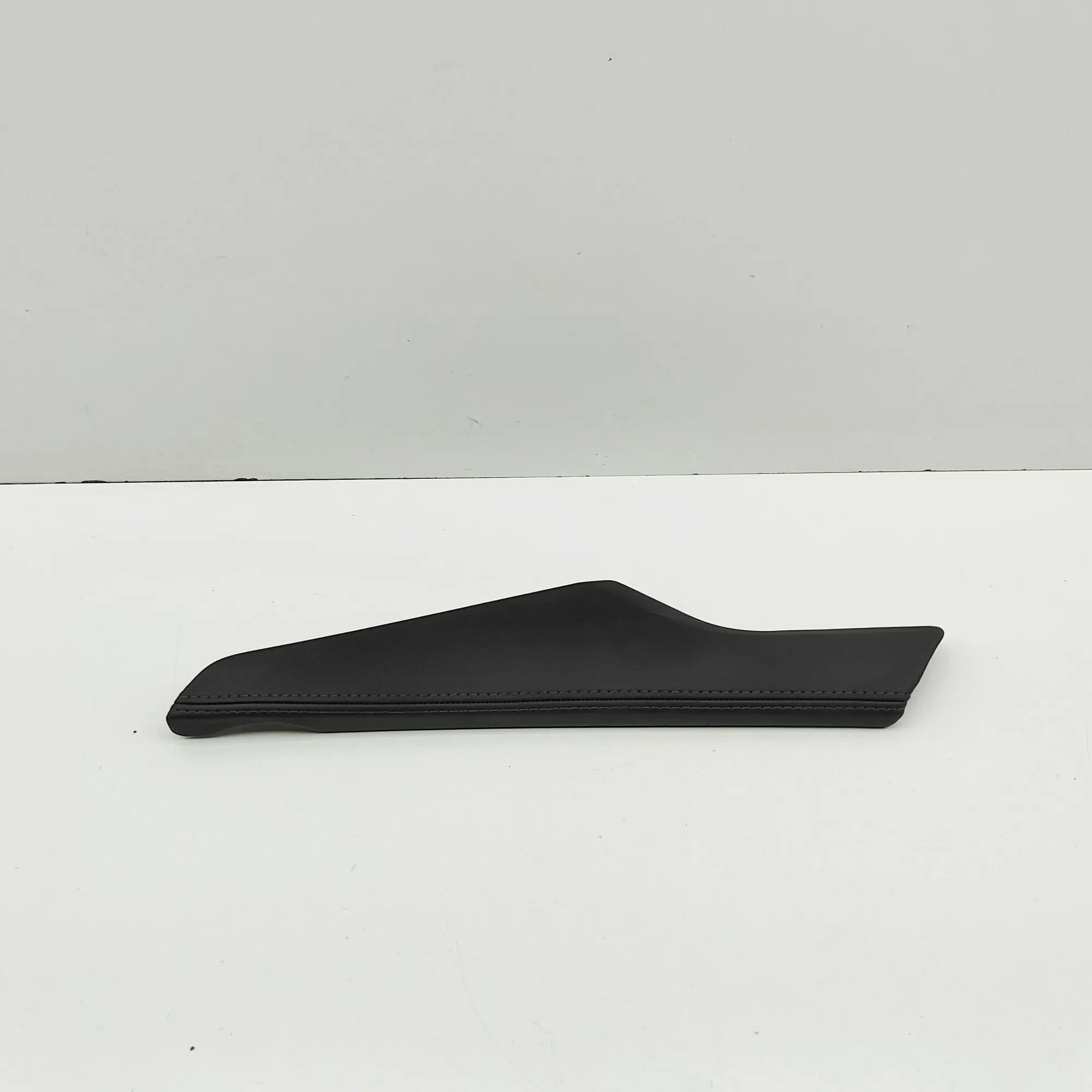 Peugeot 508 Centre console trim Centre console trim — PEUGEOT 508 (II) (2019-.....