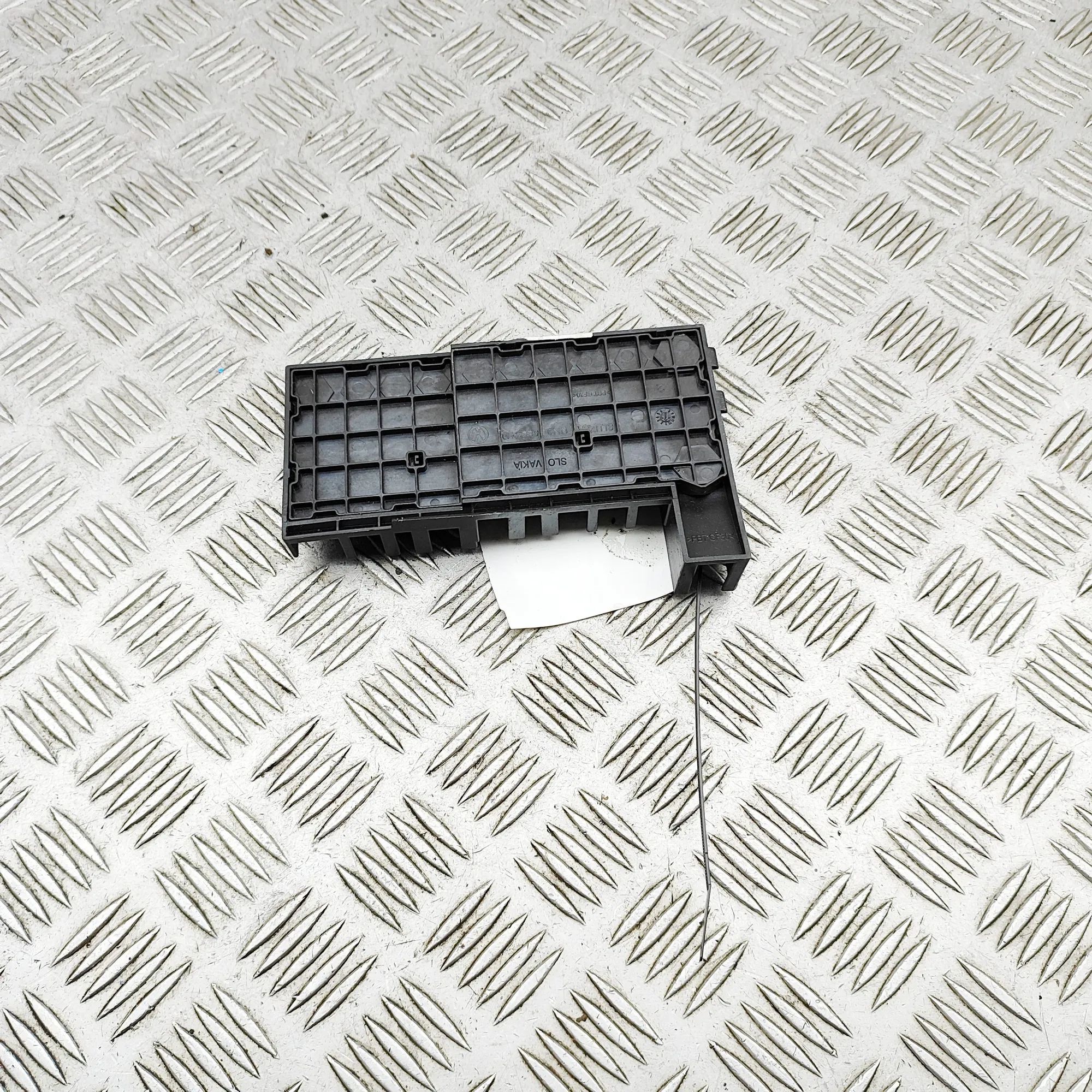 Volkswagen Transporter (T6, Caravelle, Multivan) Fuse Box Module Fuse Box Module — VW TRANSPORTER (VI T6 Van SGA...