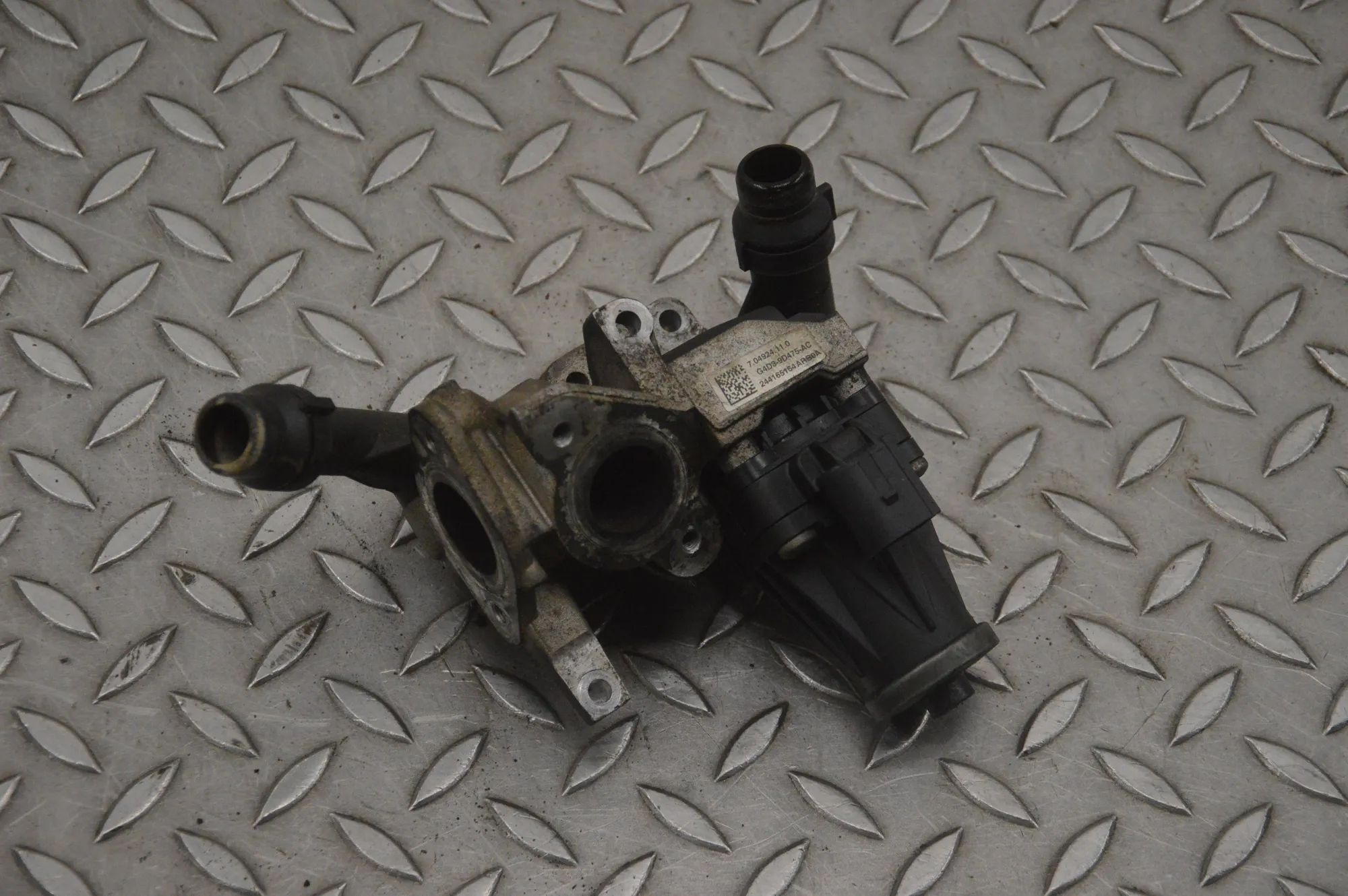 Land Rover Range Rover Evoque EGR Valve EGR valve — LAND ROVER RANGE ROVER EVOQUE (L538...