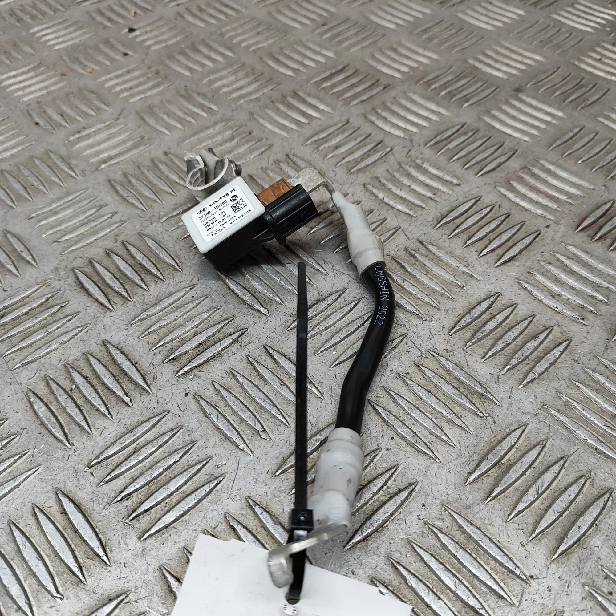 Kia Stonic Negative Battery Cable Negative Battery Cable — KIA STONIC (YB) (2017-...