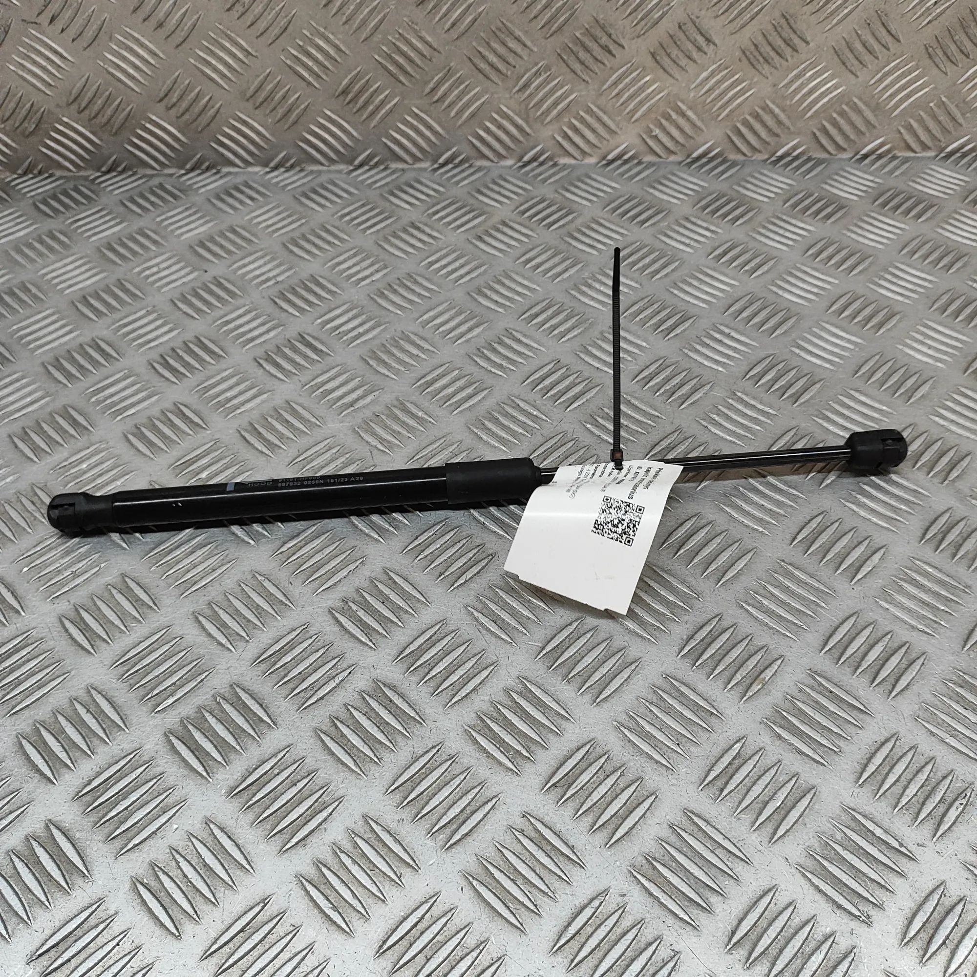Hyundai Kona Bonnet gas strut — front right Bonnet gas strut — front right — HYUNDAI KONA (...