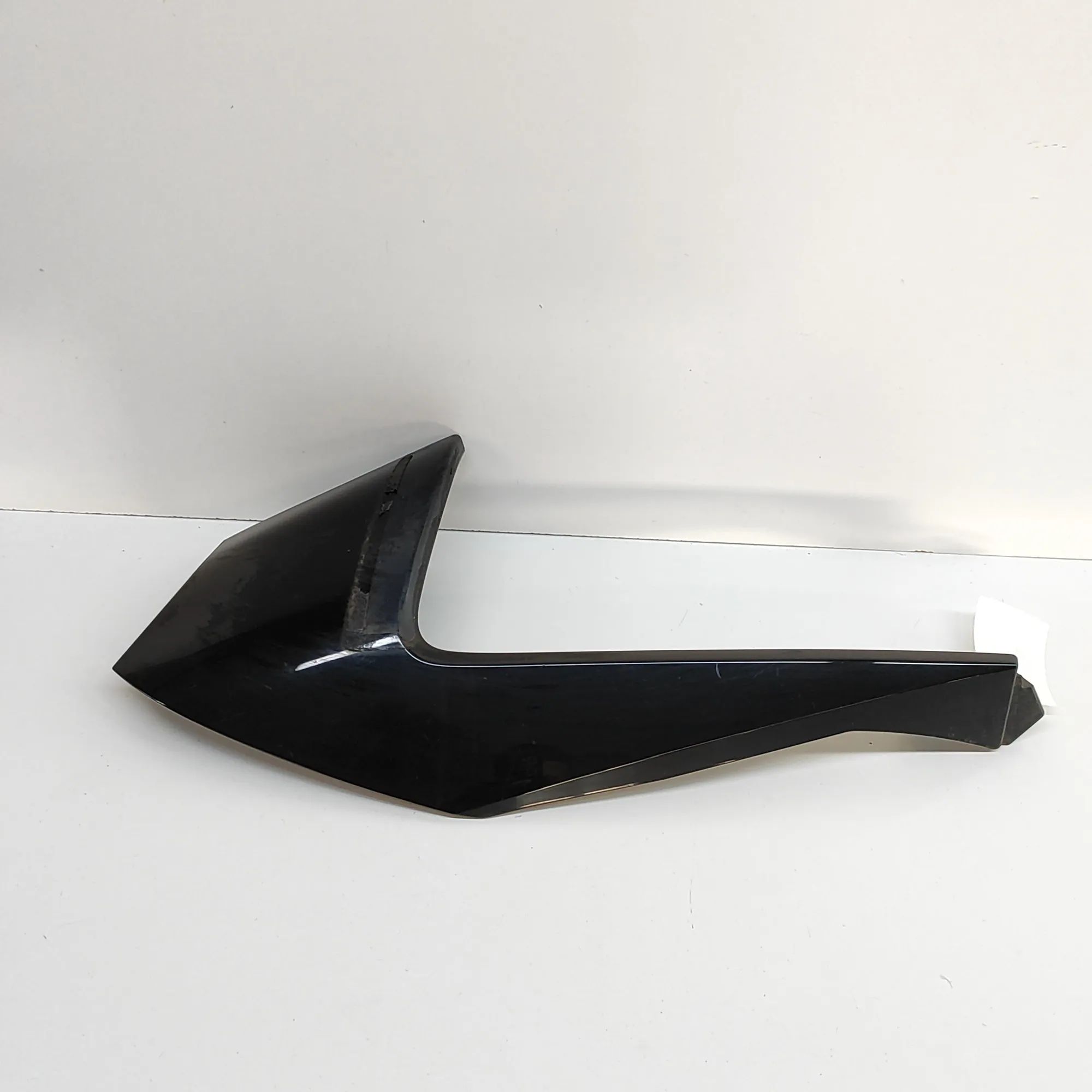 Nissan Leaf Tailgate Bootlid Trim Tailgate Bootlid Trim — NISSAN LEAF (ZE1) (2017...