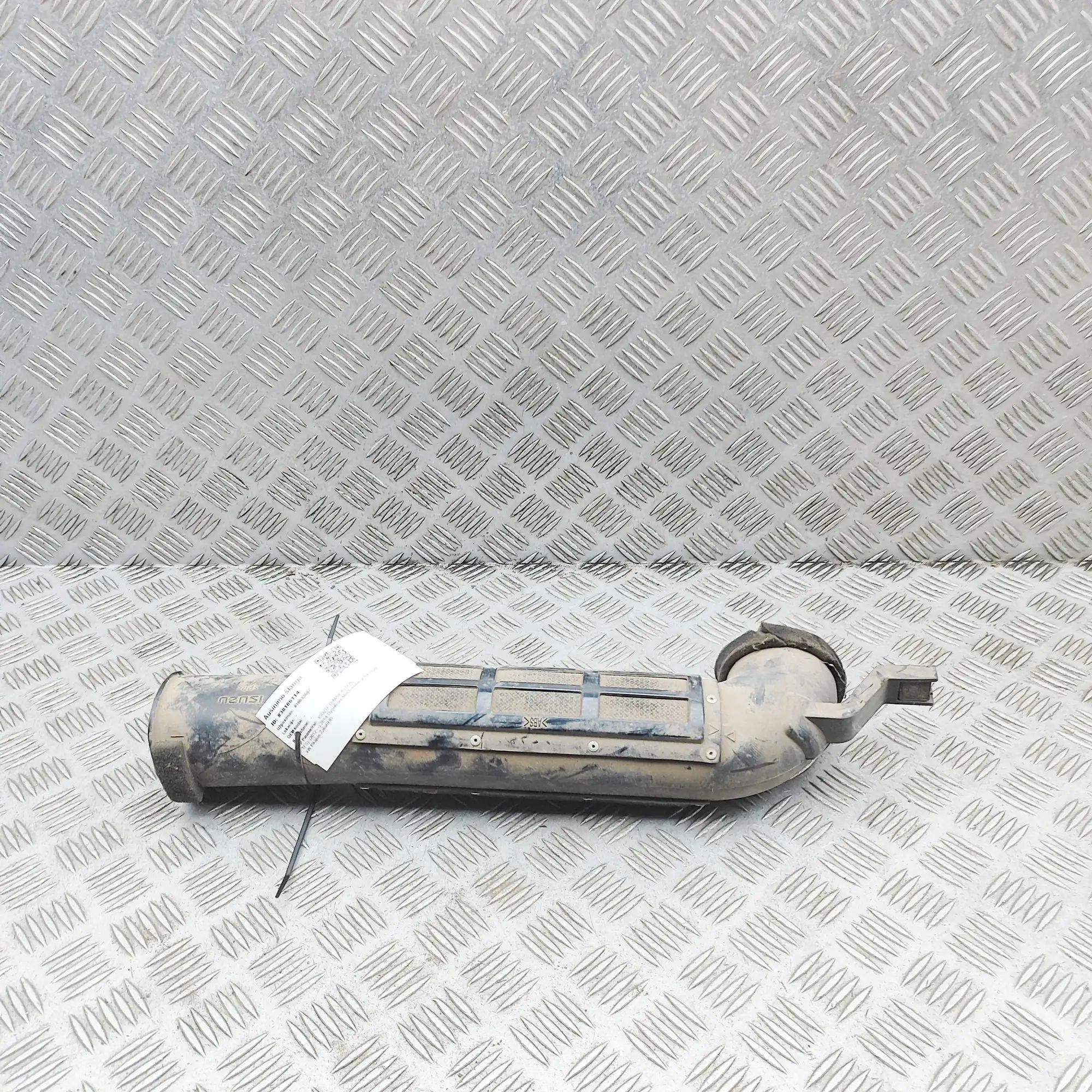 Isuzu D-Max Air Intake Tube Air Intake Tube — ISUZU D-MAX (II TFR, TFS) (20...