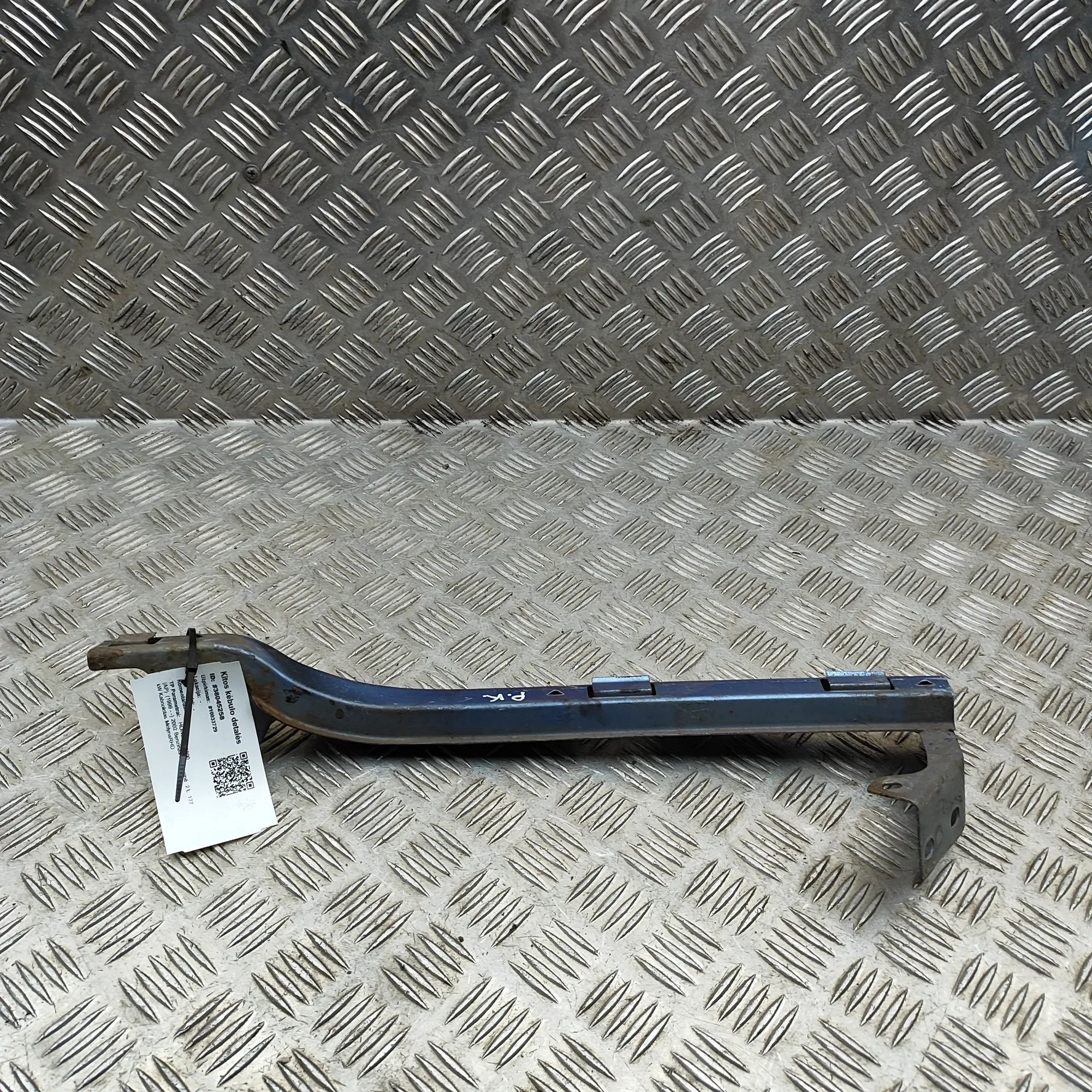 Honda S2000 Front Left Bumper Bracket Front Left Bumper Bracket — HONDA S2000 (AP) (1...