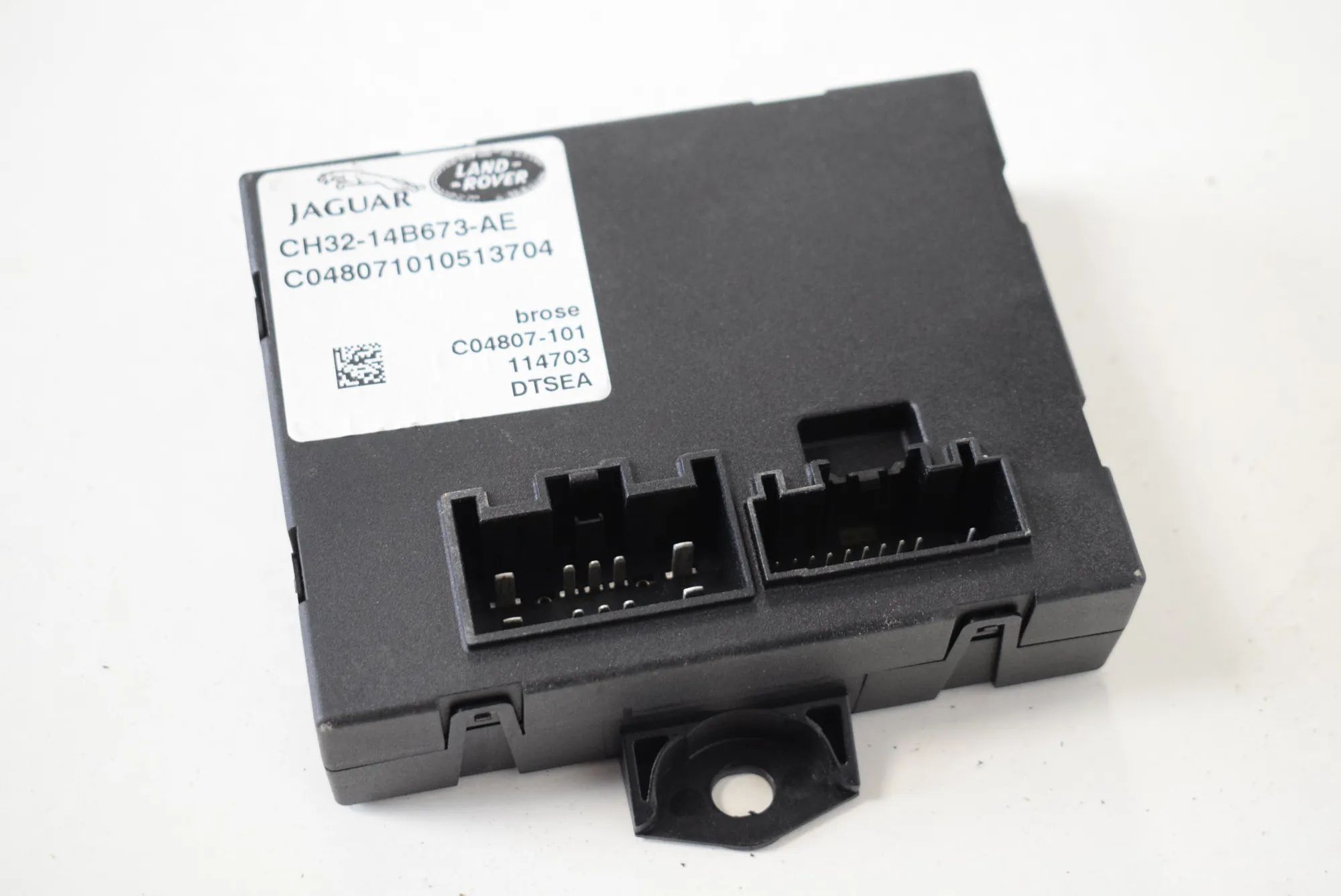 Land Rover Range Rover Velar Tailgate Bootlid Control Unit Tailgate Bootlid Control Unit — LAND ROVER RANG...
