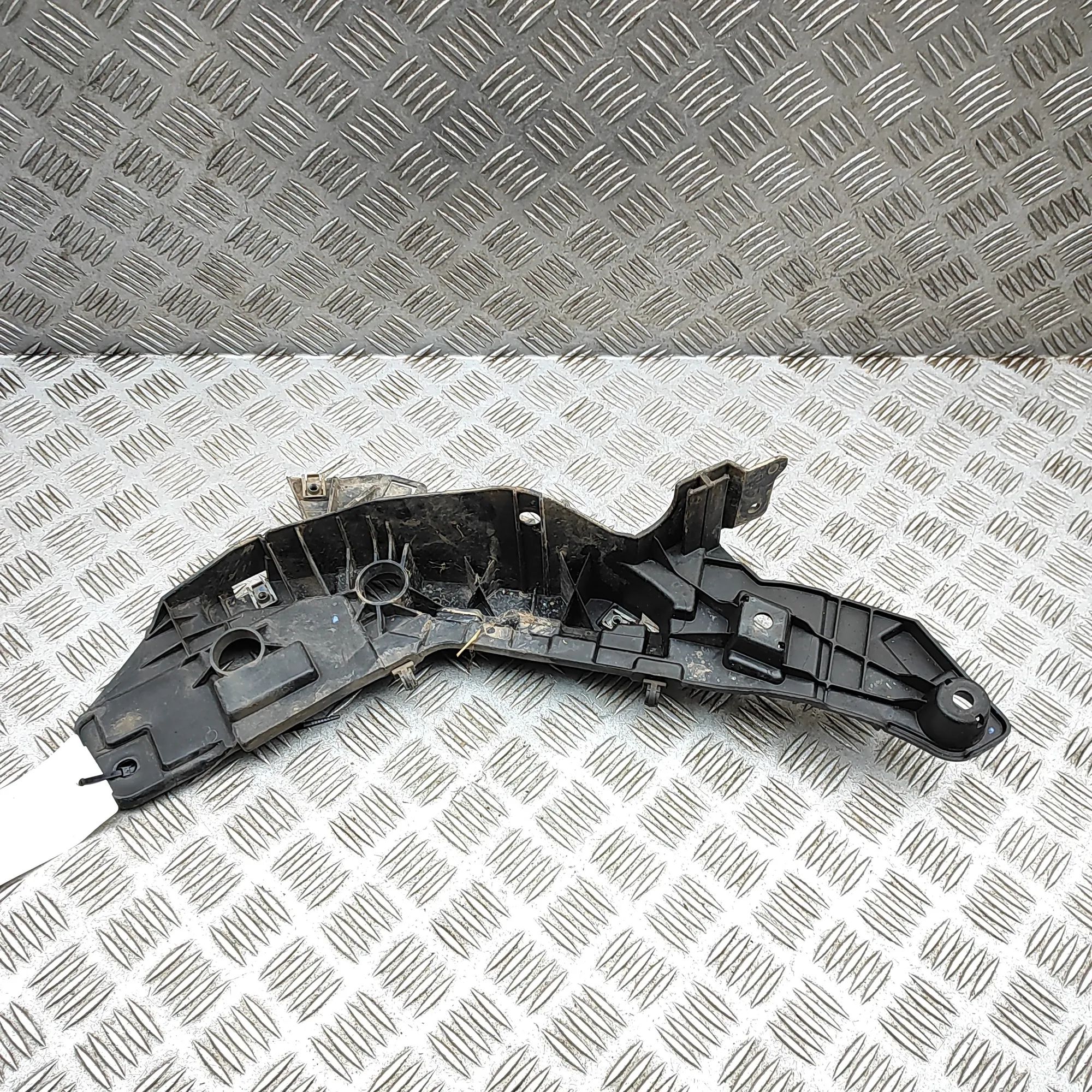 Opel Movano (C) Front Left Bumper Bracket Front Left Bumper Bracket — OPEL MOVANO (C Van ...