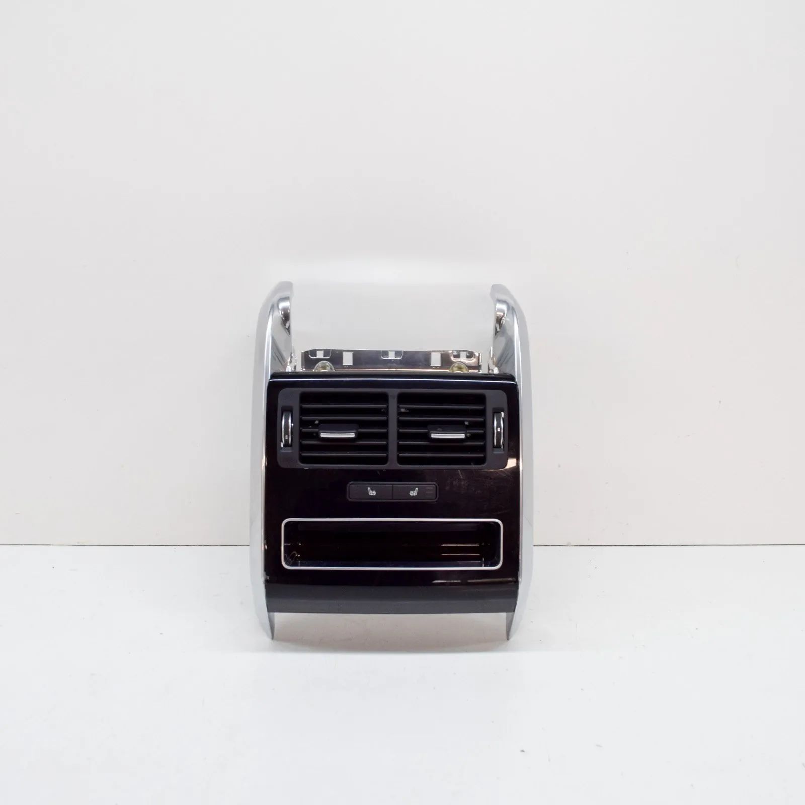 Land Rover Range Rover Sport (L494) Centre console air vent Centre console air vent — LAND ROVER RANGE ROVE...