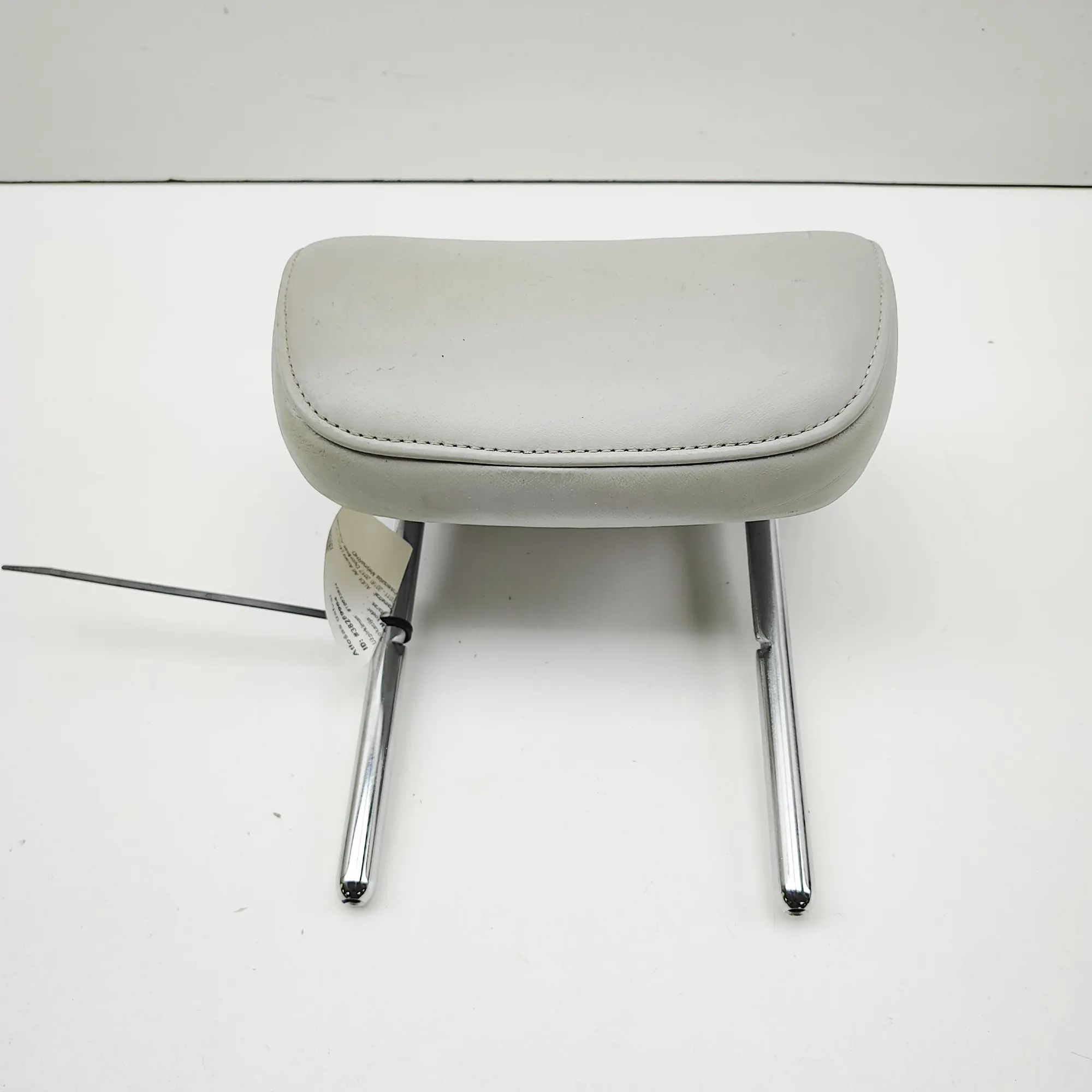 Audi A6 (C7) Headrest Headrest — AUDI A6 (Avant 4G5, C7, 4GD) (2011-2...