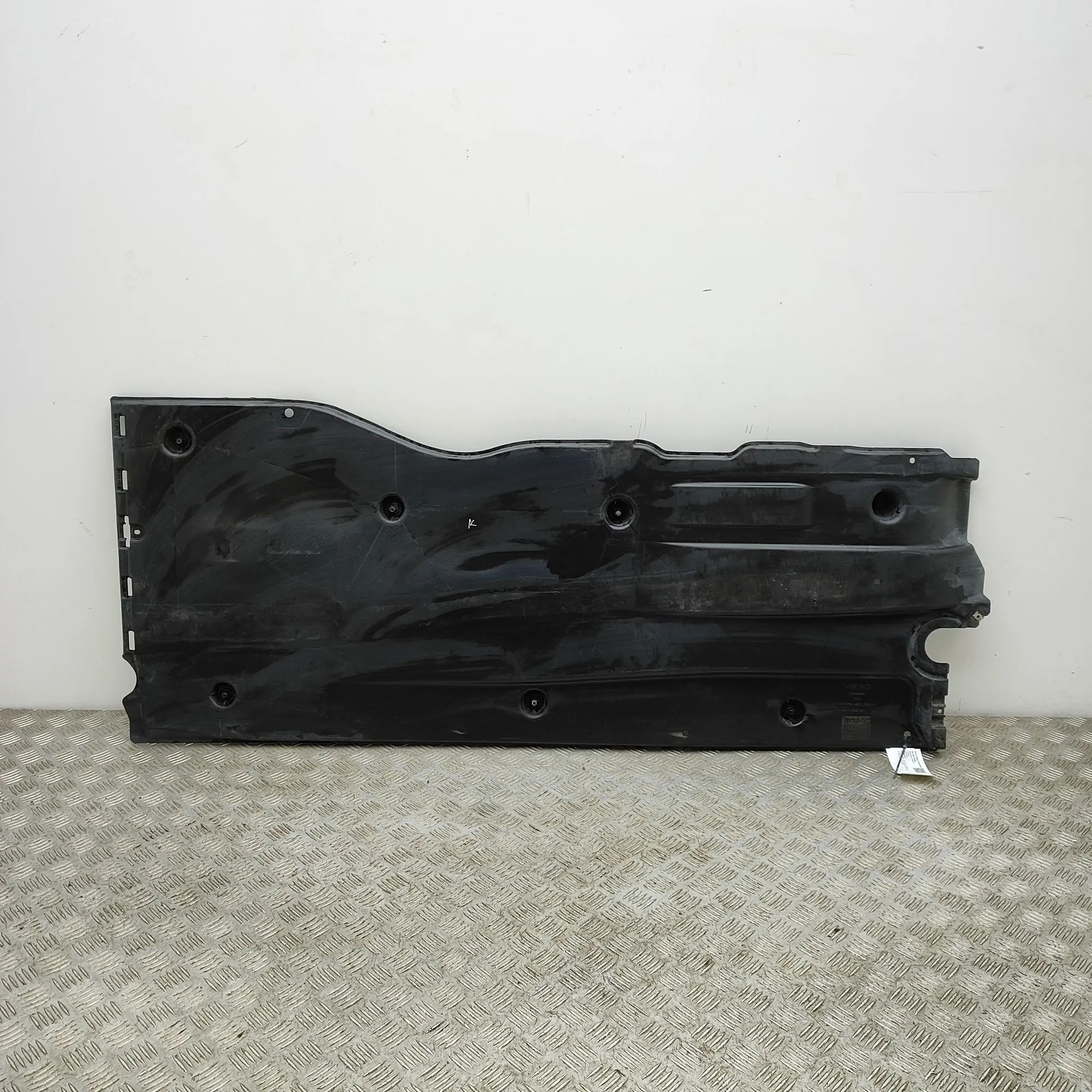 Volkswagen Golf 8 Underbody cover — left Underbody cover — left — VW GOLF VIII VARIANT (...