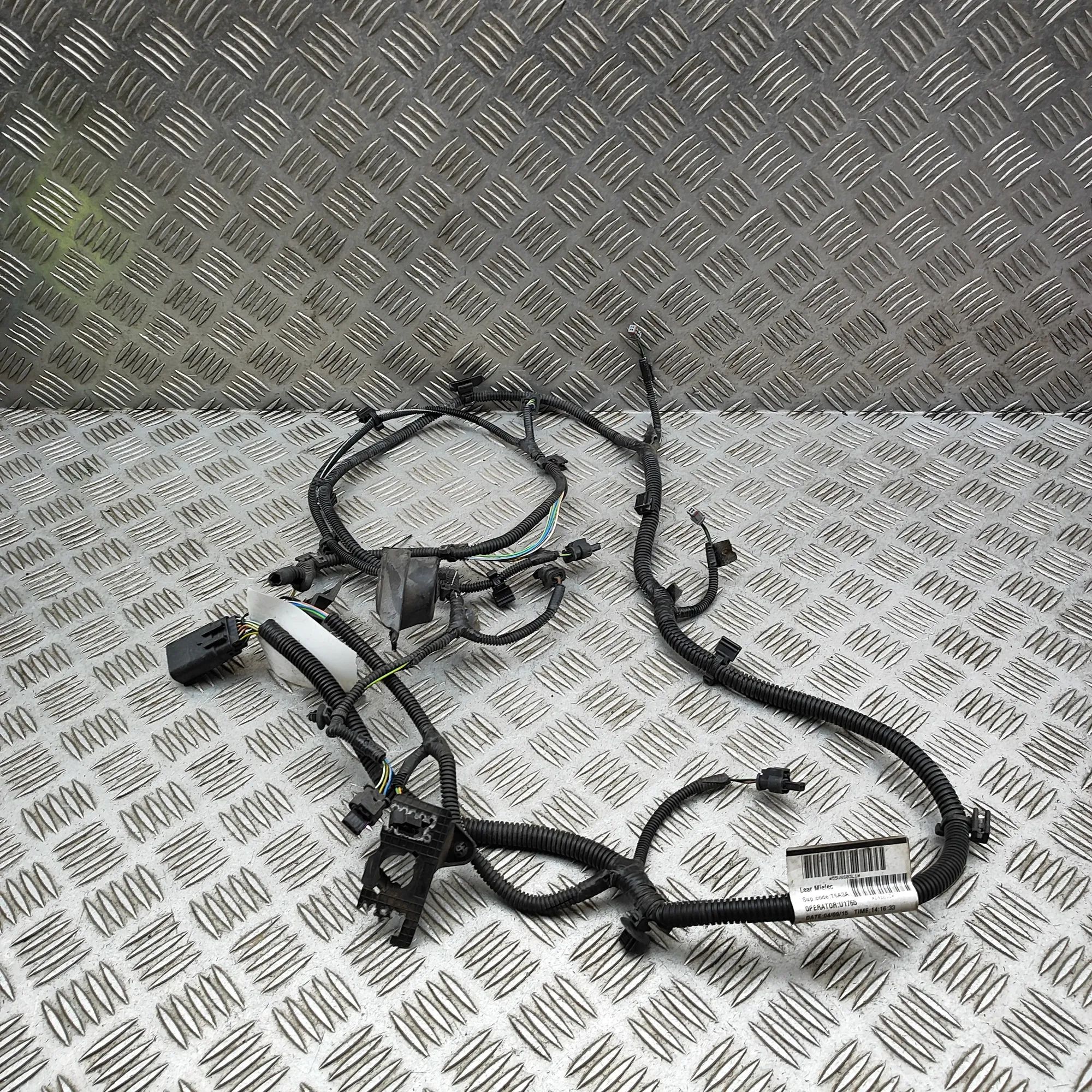 Volvo V40 Rear Parking Sensor Wiring Loom Rear Parking Sensor Wiring Loom — VOLVO V40 (Ha...