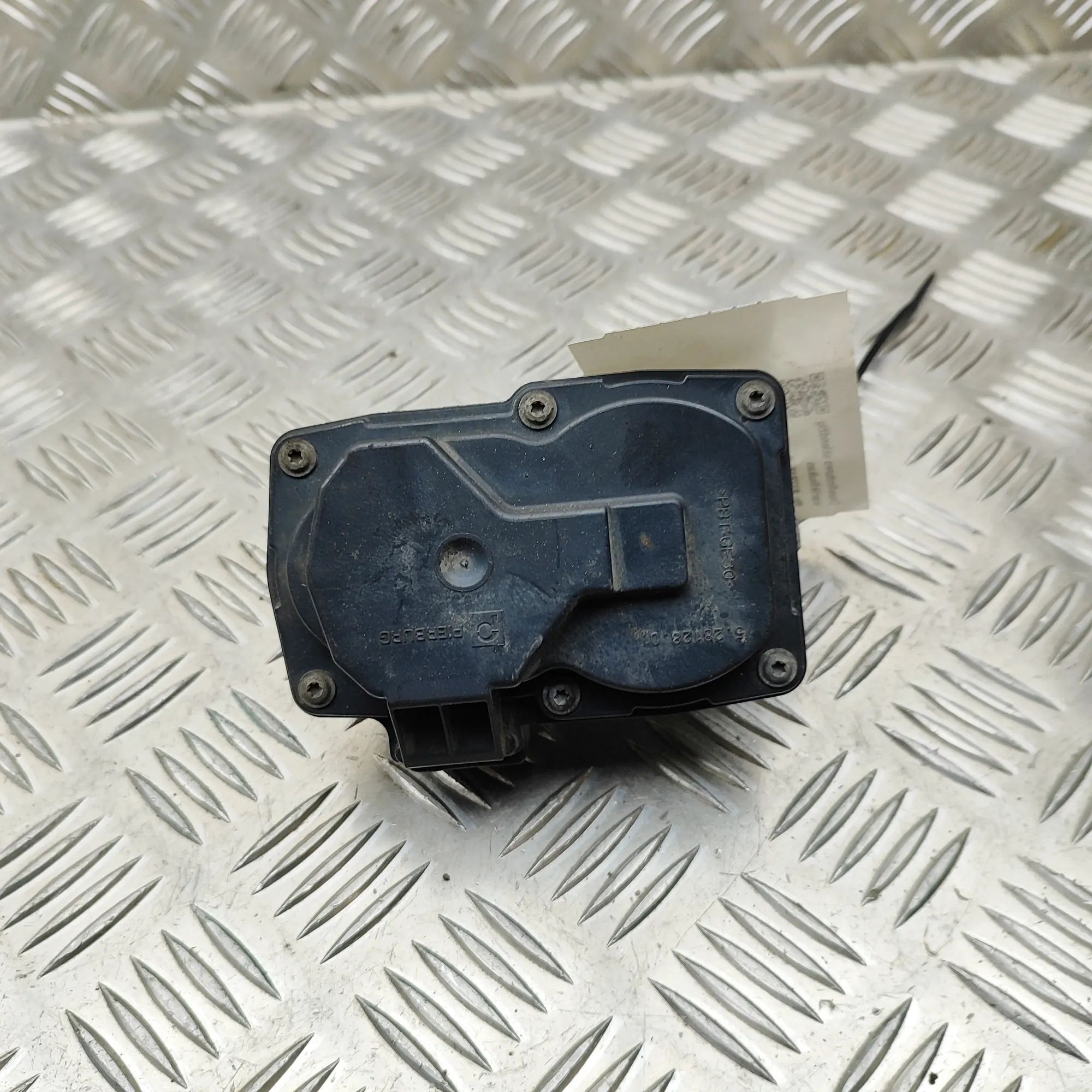 Audi A4 (B9) Exhaust Valve Motor Exhaust Valve Motor — AUDI A4 (Avant 8W5, B9) (...
