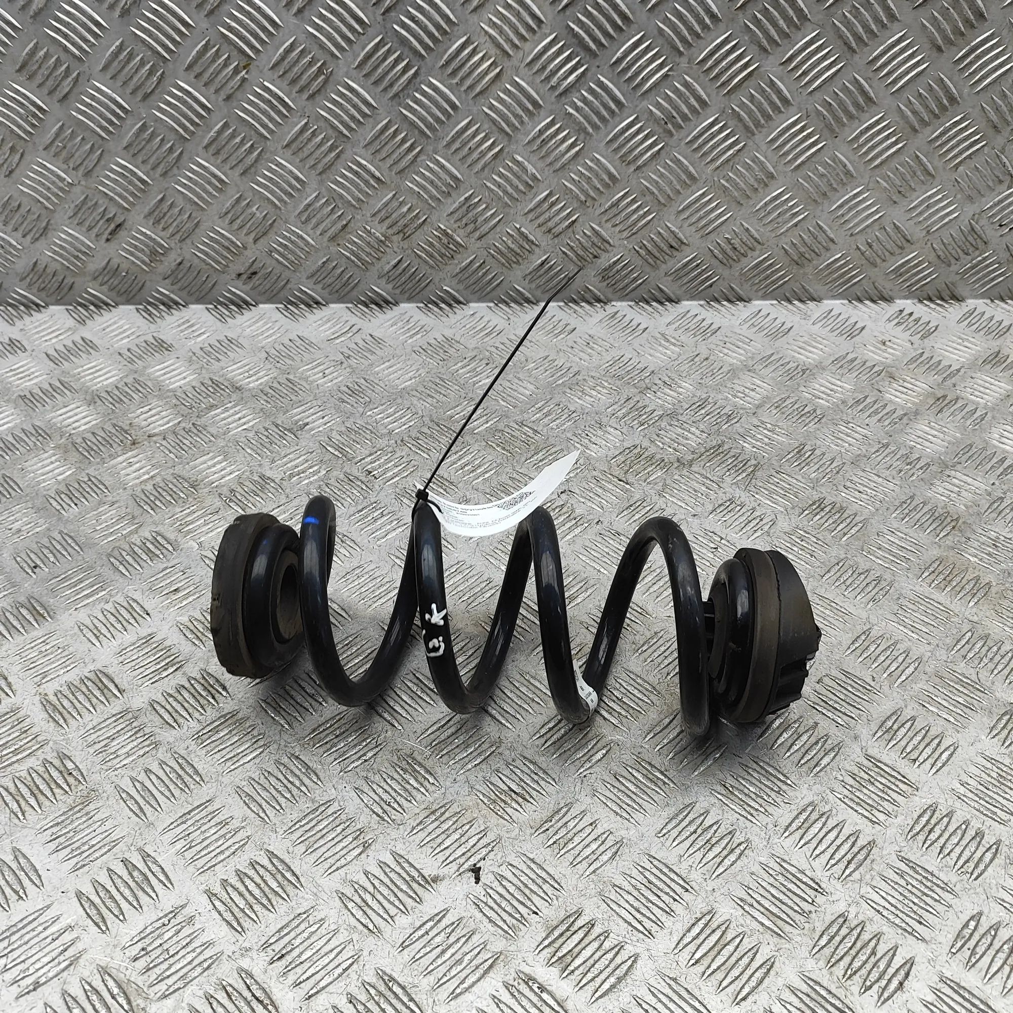 Audi A4 (B9) Coil spring — rear left Coil spring — rear left — AUDI A4 (Avant 8W5, B...