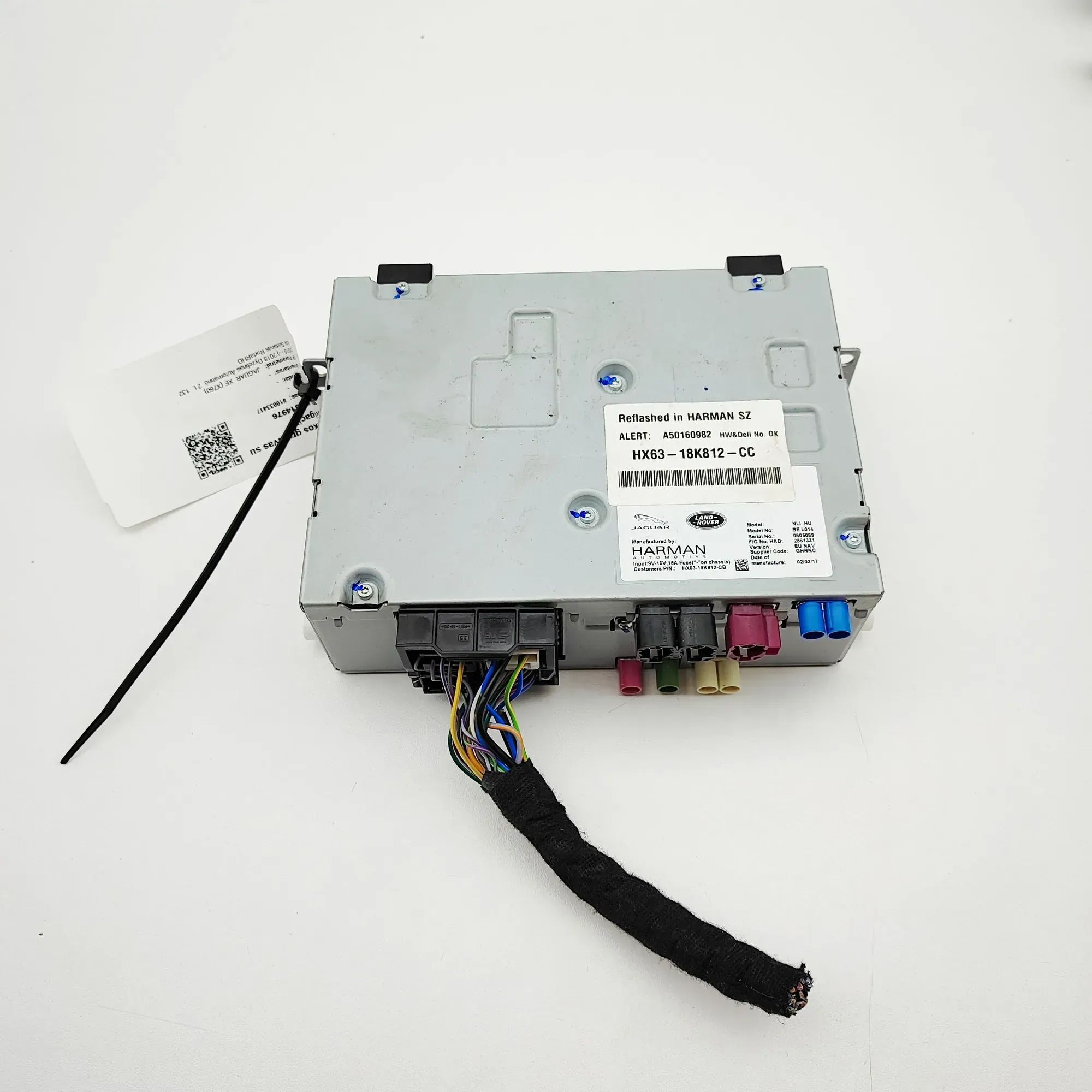 Jaguar XE Radio / CD / navigation head unit Radio / CD / navigation head unit — JAGUAR XE (...