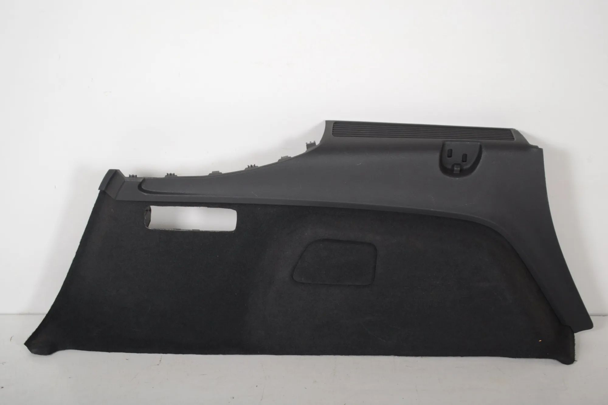 Audi Q7 (4M) Left Side Trunk Trim Left Side Trunk Trim — AUDI Q7 (4M) (2015-...) ...
