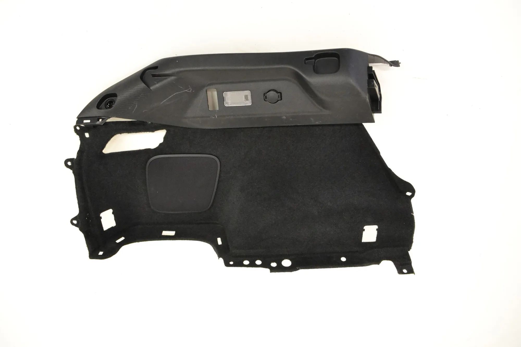 Lexus RX Left Side Trunk Trim Left Side Trunk Trim — LEXUS RX (_L2_) (2015-.....