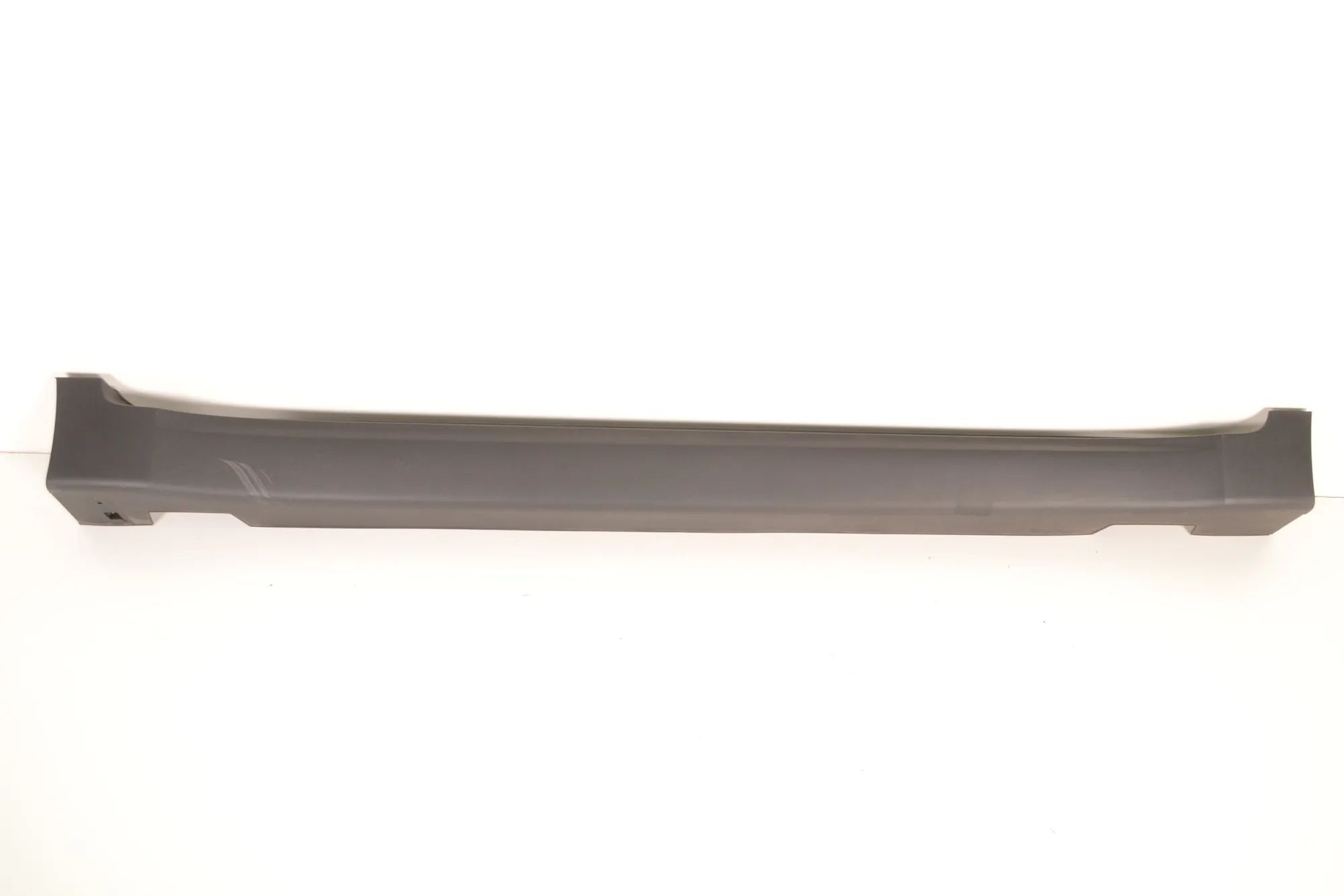 Kia Sportage Right Side Plastic Sideskirt Cover Right Side Plastic Sideskirt Cover — KIA SPORTA...