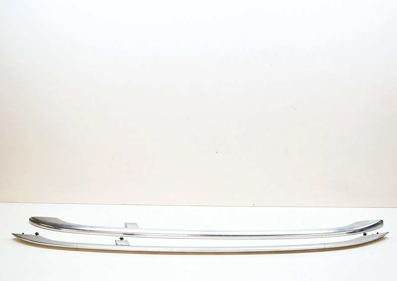Skoda Superb (3T) Roof Rails Kit Roof Rails Kit — SKODA SUPERB (II Estate 3T5) (...