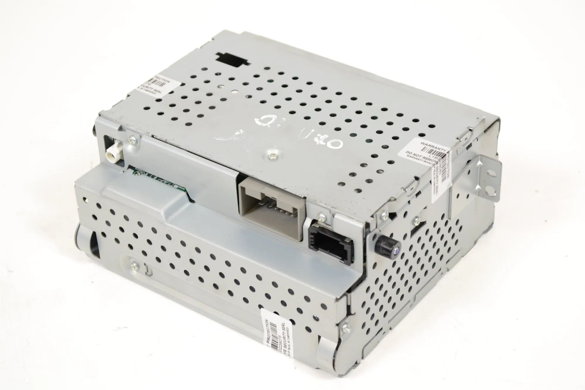 Volvo V70 Radio/CD head unit Radio/CD head unit — VOLVO V70 (III BW) (2007-2...
