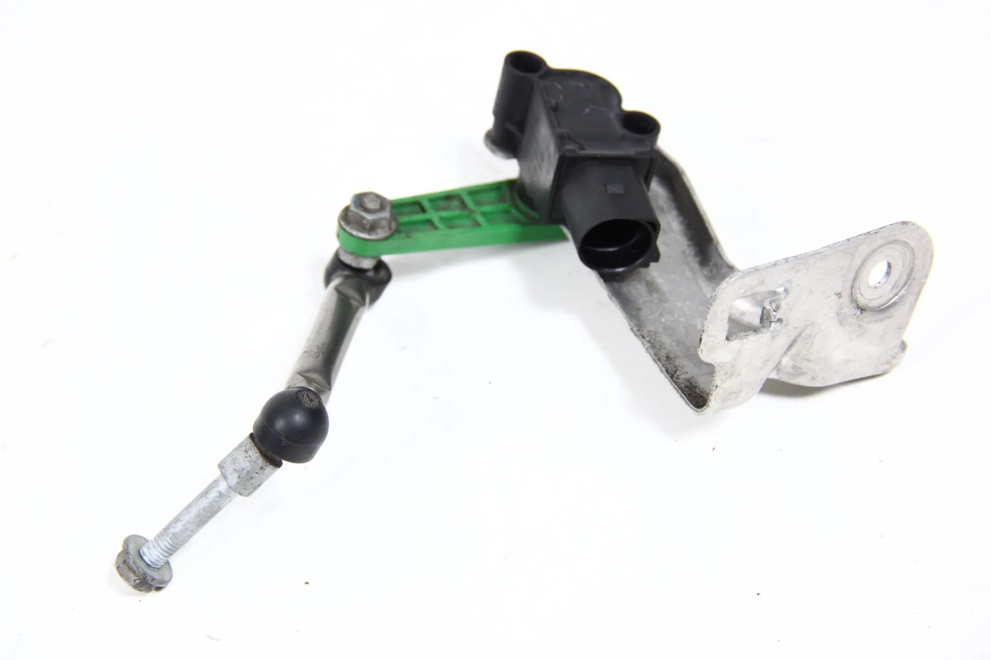 Tesla Model S Ride height sensor — rear right