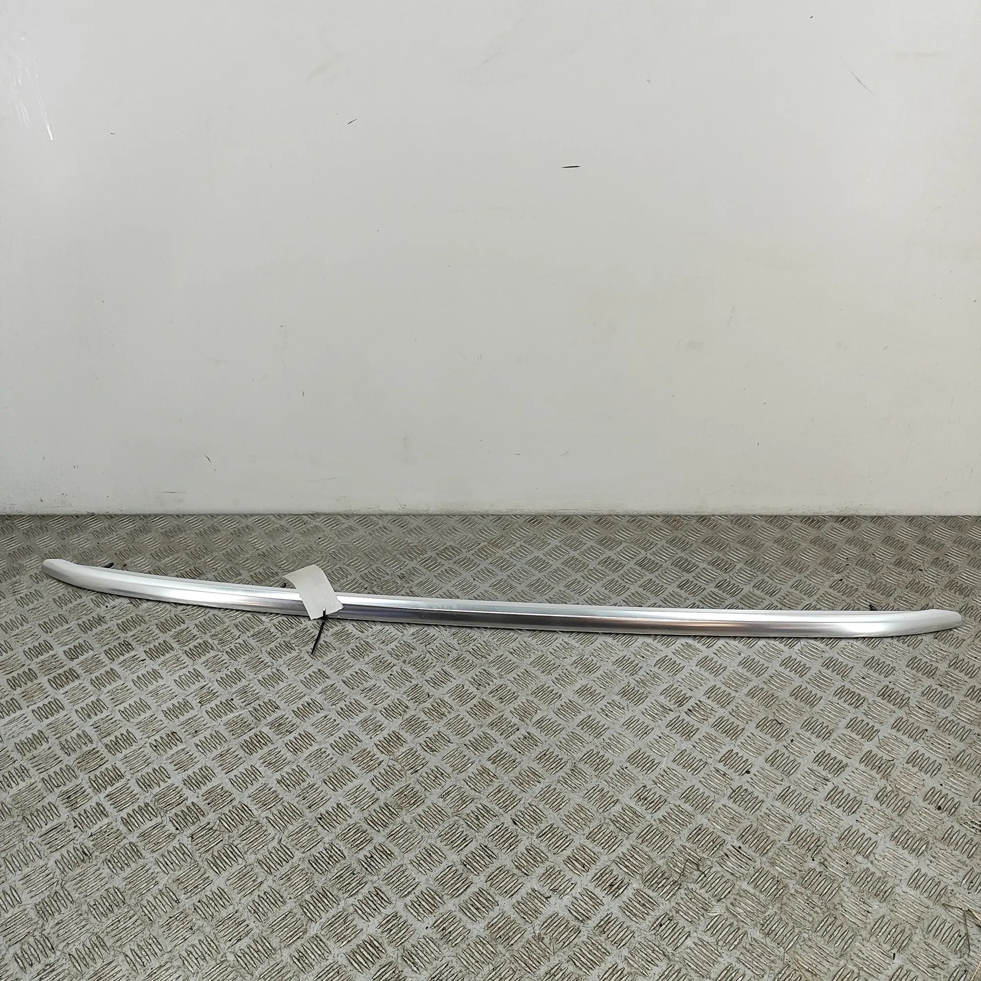 Audi Q5 (FY) Right Side Roof Strip Trim Right Side Roof Strip Trim — AUDI Q5 (FY) (2016...