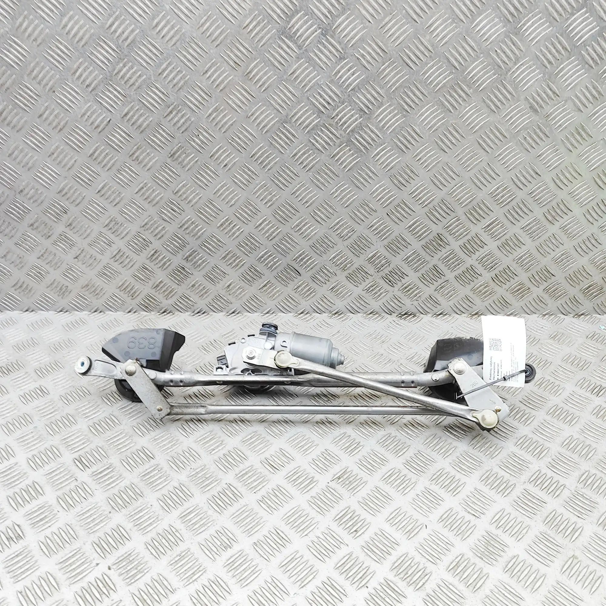 Mitsubishi Outlander Front Windshield Wiper Mechanism Front Windshield Wiper Mechanism — MITSUBISHI O...