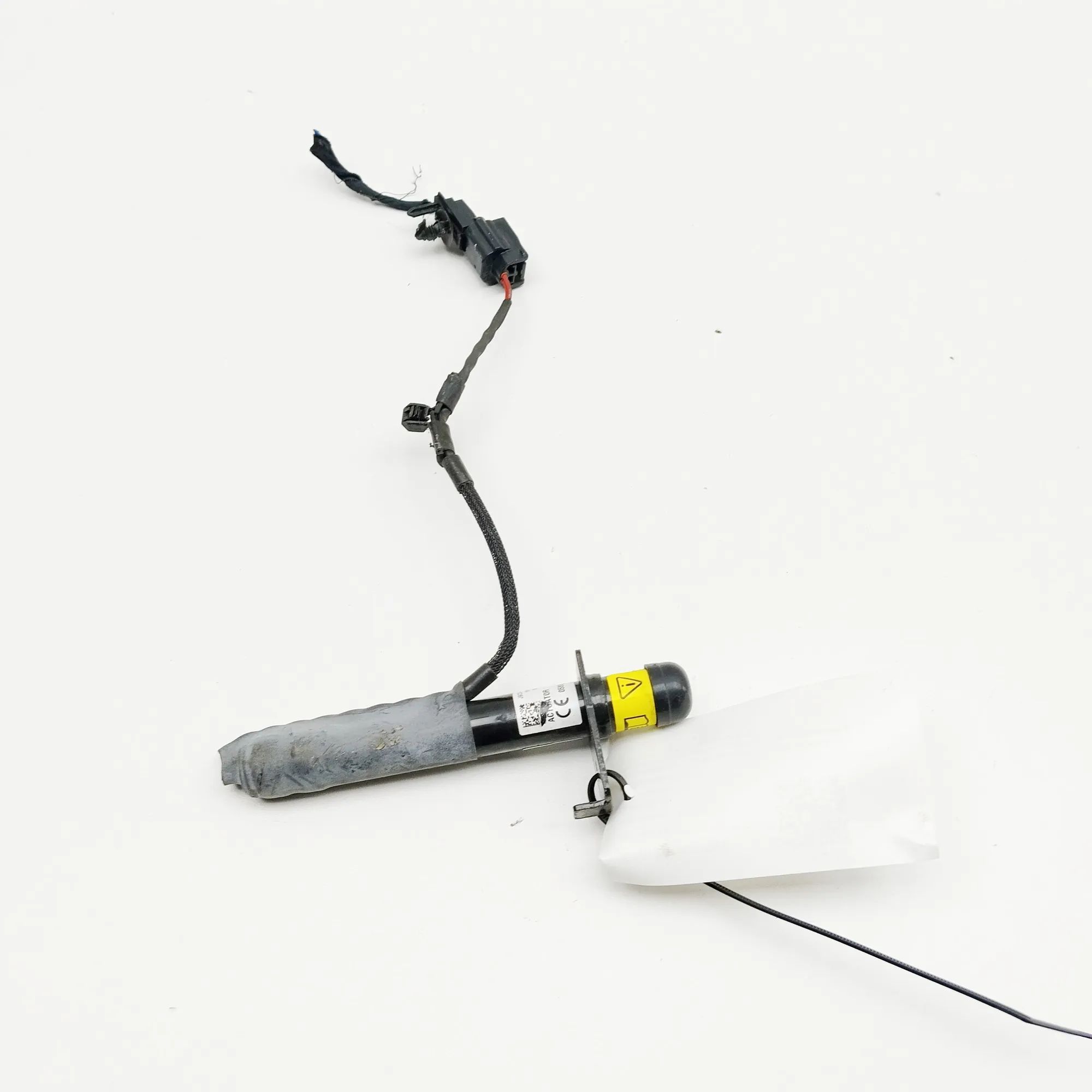 Land Rover Range Rover Evoque Hood Hinge Actuator Hood Hinge Actuator — LAND ROVER RANGE ROVER EV...