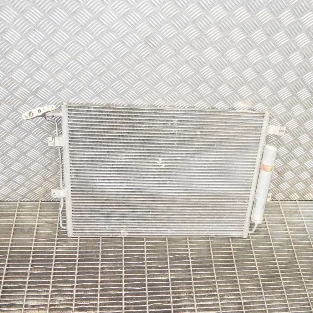 Land Rover Discovery A/C Air Con Radiator A/C Air Con Radiator — LAND ROVER DISCOVERY (IV...